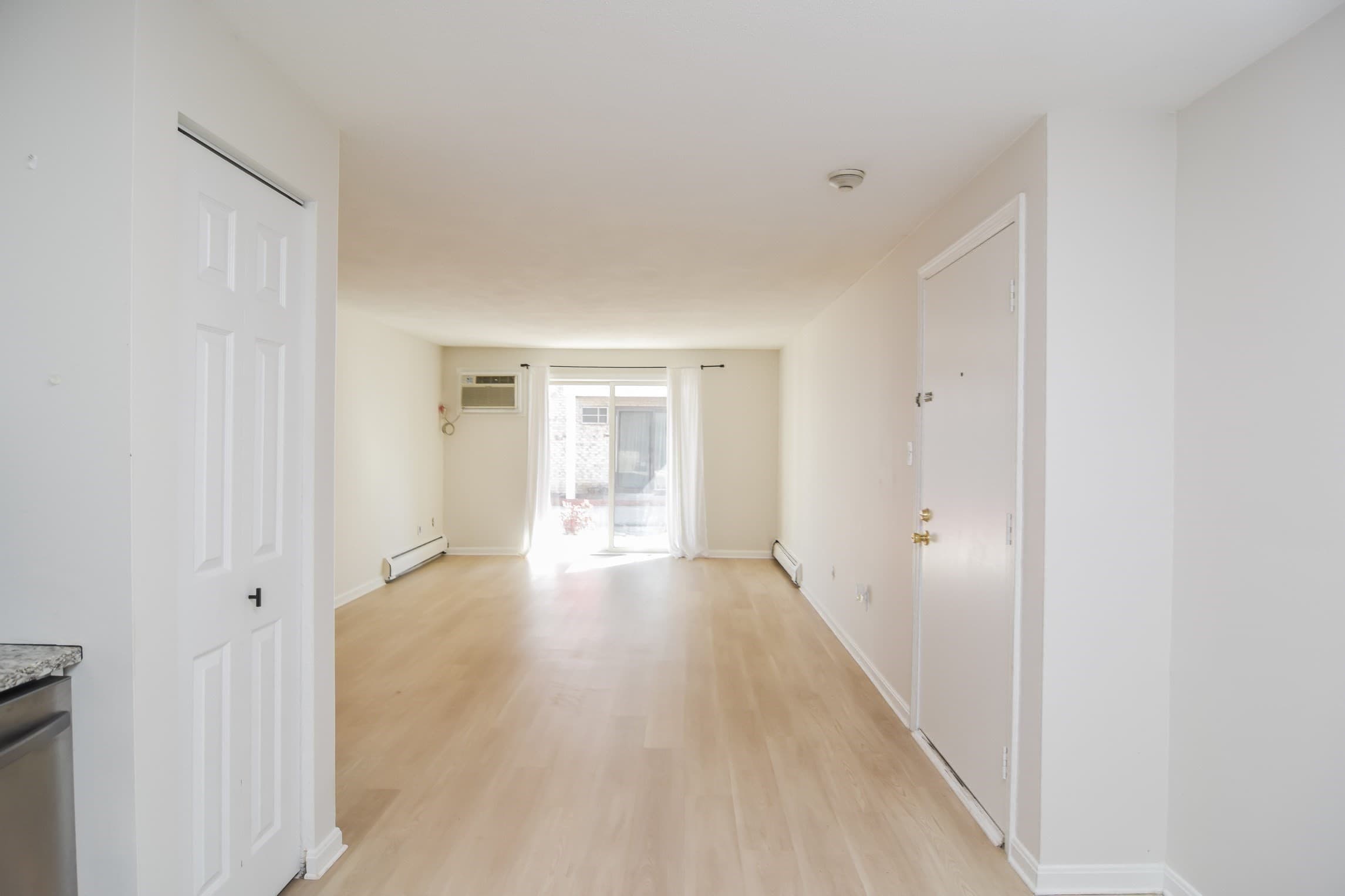Condominium at 8 Kenmar Drive # 55, Billerica MA 01821, Billerica, photo 6 of 35