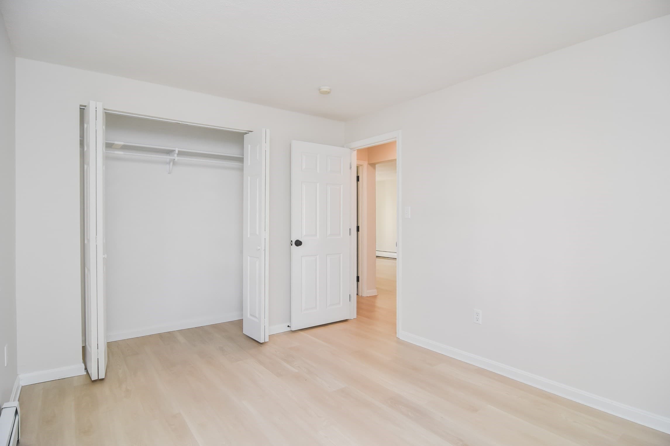 Condominium at 8 Kenmar Drive # 55, Billerica MA 01821, Billerica, photo 12 of 35