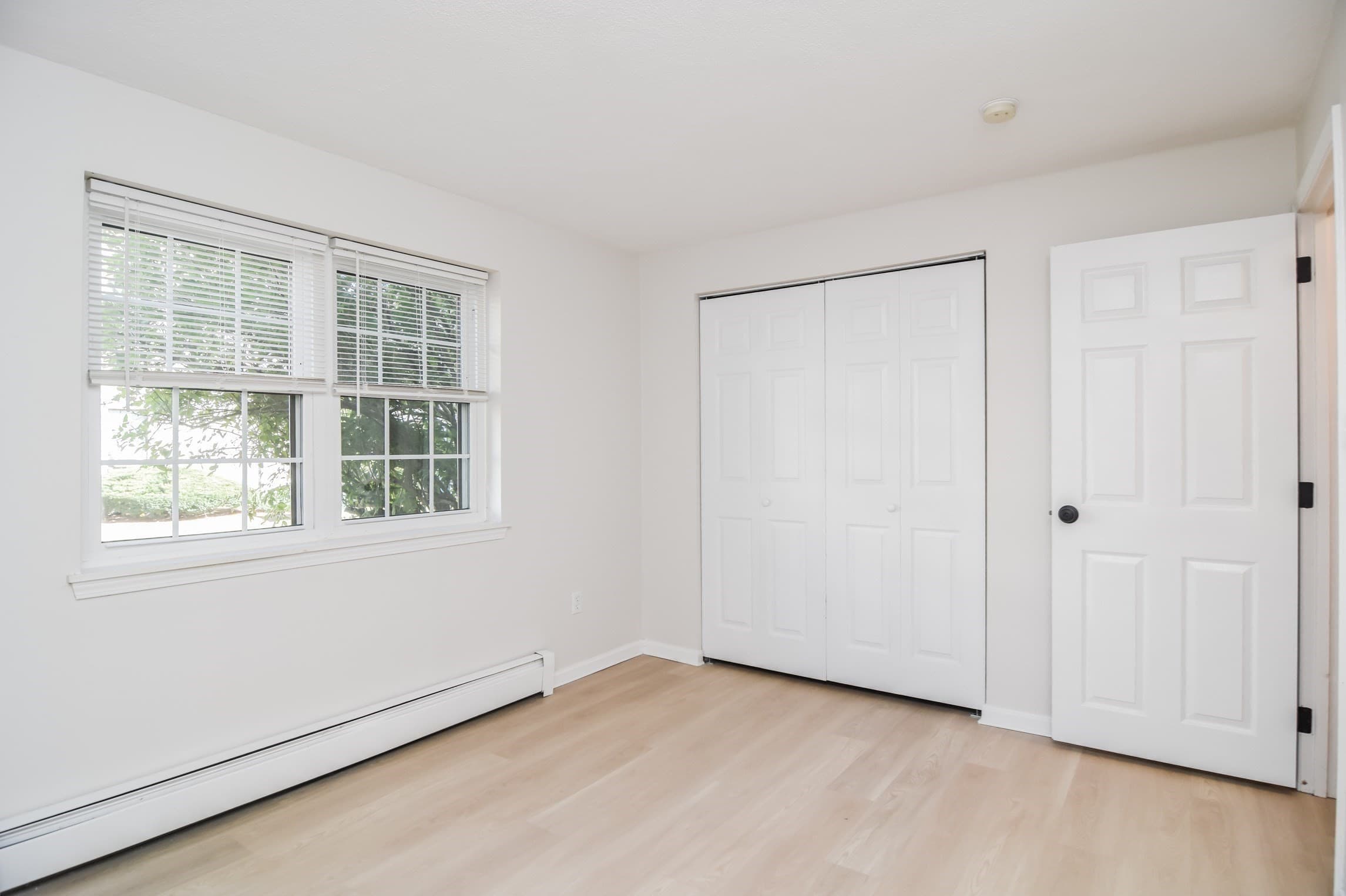 Condominium at 8 Kenmar Drive # 55, Billerica MA 01821, Billerica, photo 9 of 35