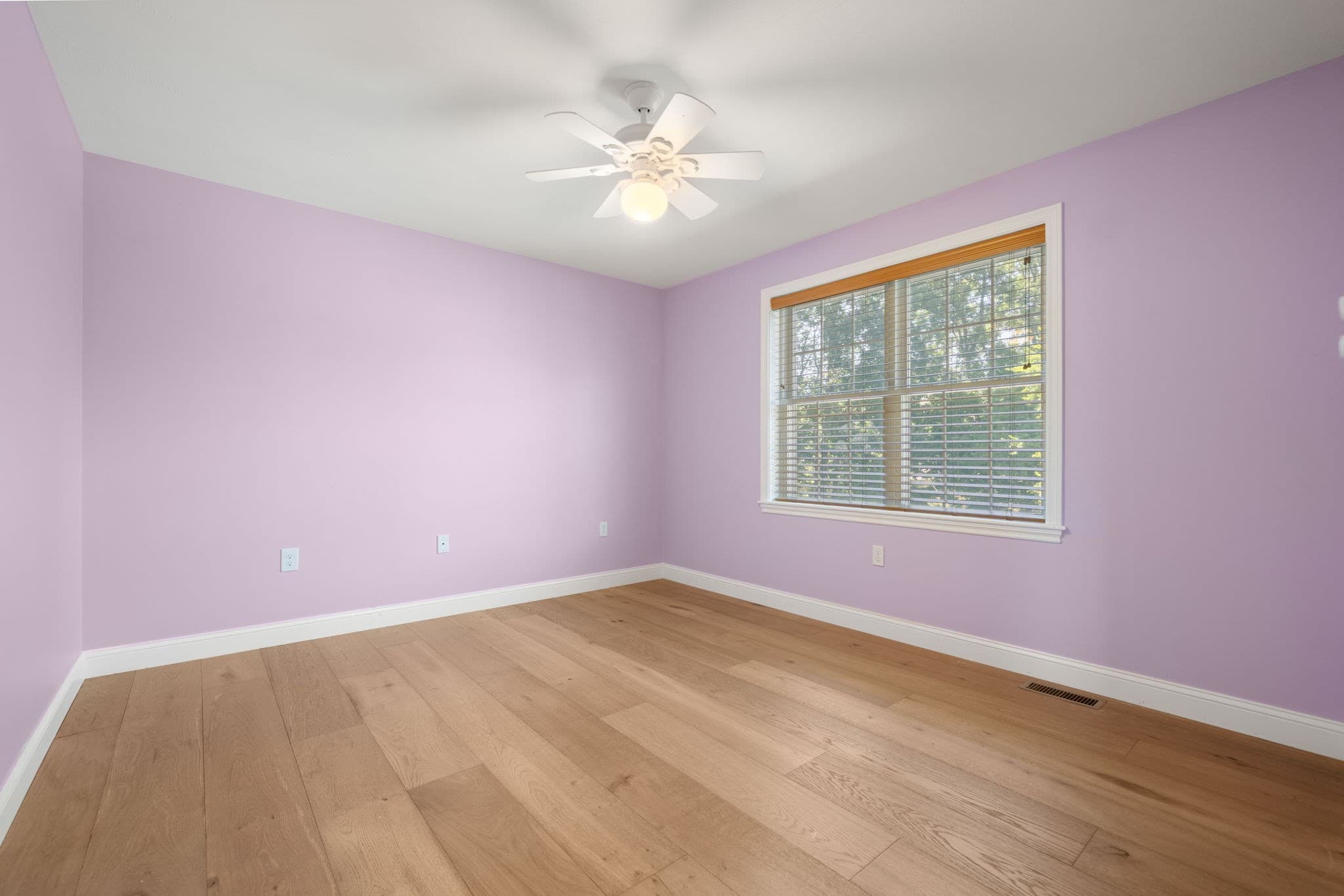 Single Family Residence at 11 Duquette Dr, Haverhill MA 01830, photo 18 of 27