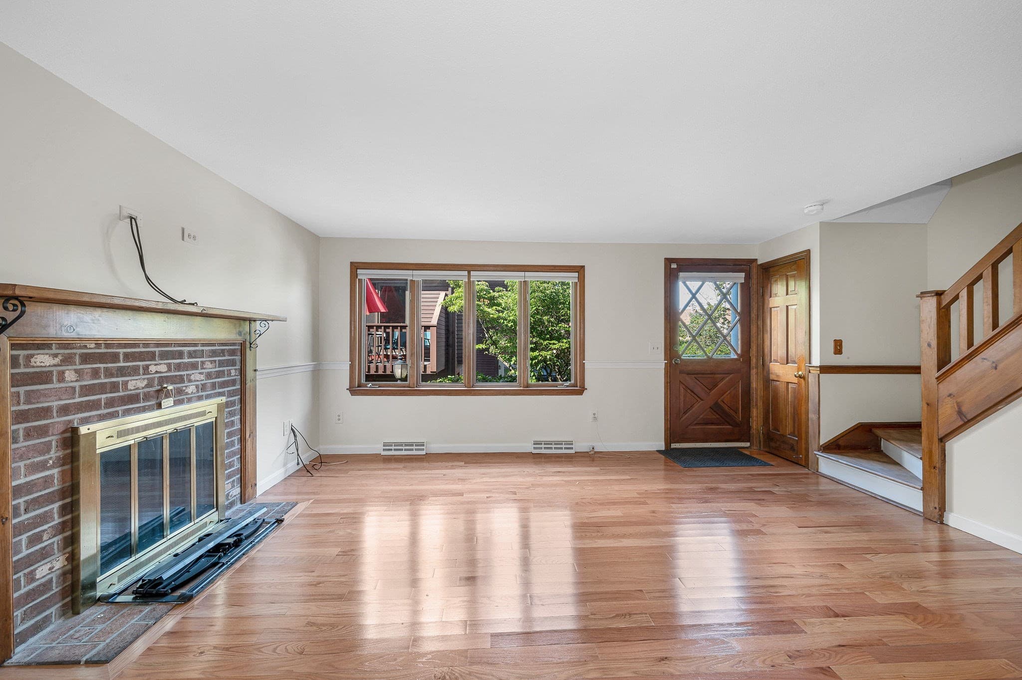 Condominium at 34 Scotty Hollow Dr, Chelmsford MA 01863, Chelmsford, photo 6 of 37