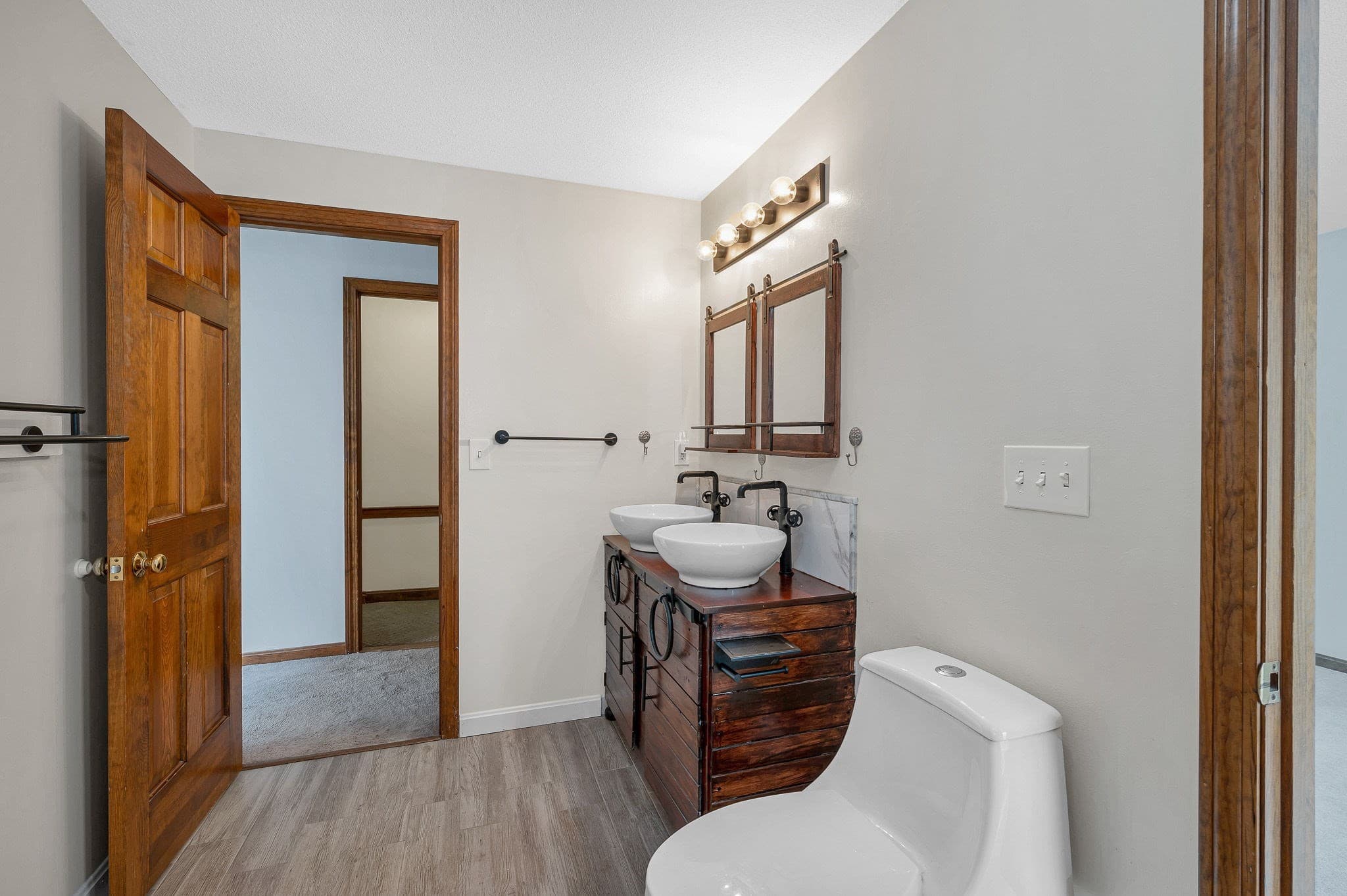 Condominium at 34 Scotty Hollow Dr, Chelmsford MA 01863, Chelmsford, photo 24 of 37