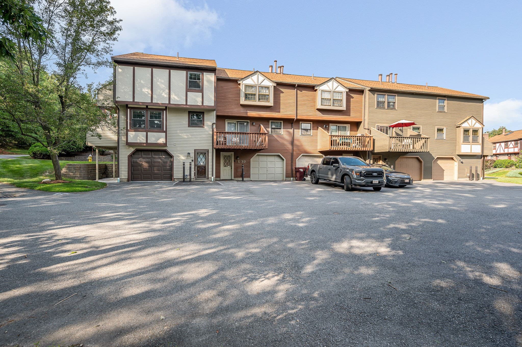 Condominium at 34 Scotty Hollow Dr, Chelmsford MA 01863, Chelmsford, photo 34 of 37