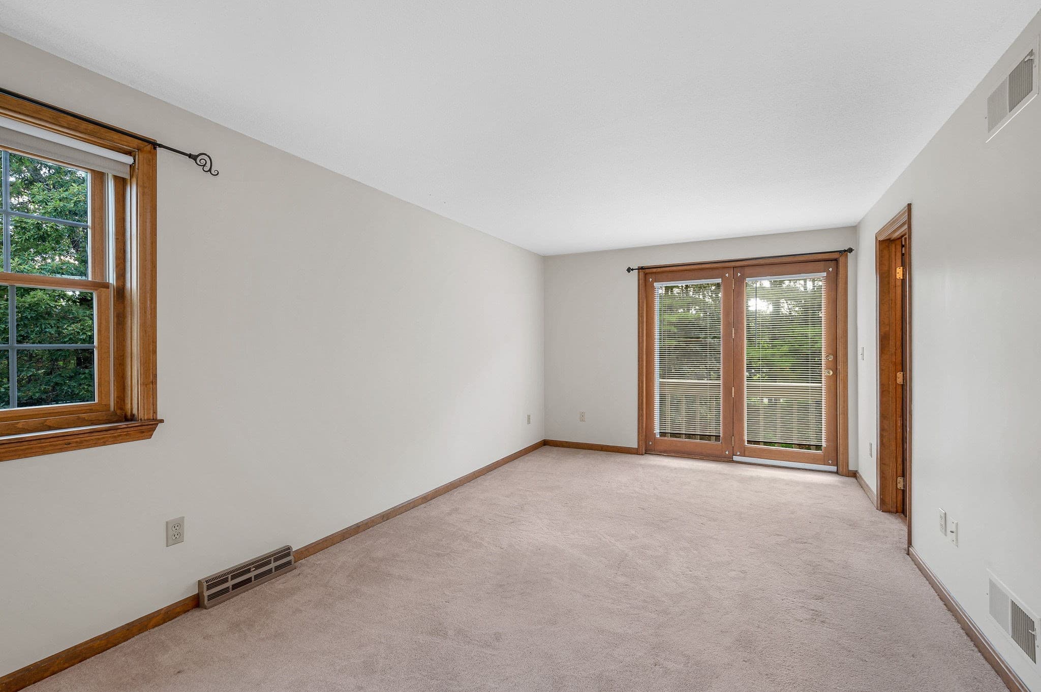 Condominium at 34 Scotty Hollow Dr, Chelmsford MA 01863, Chelmsford, photo 25 of 37
