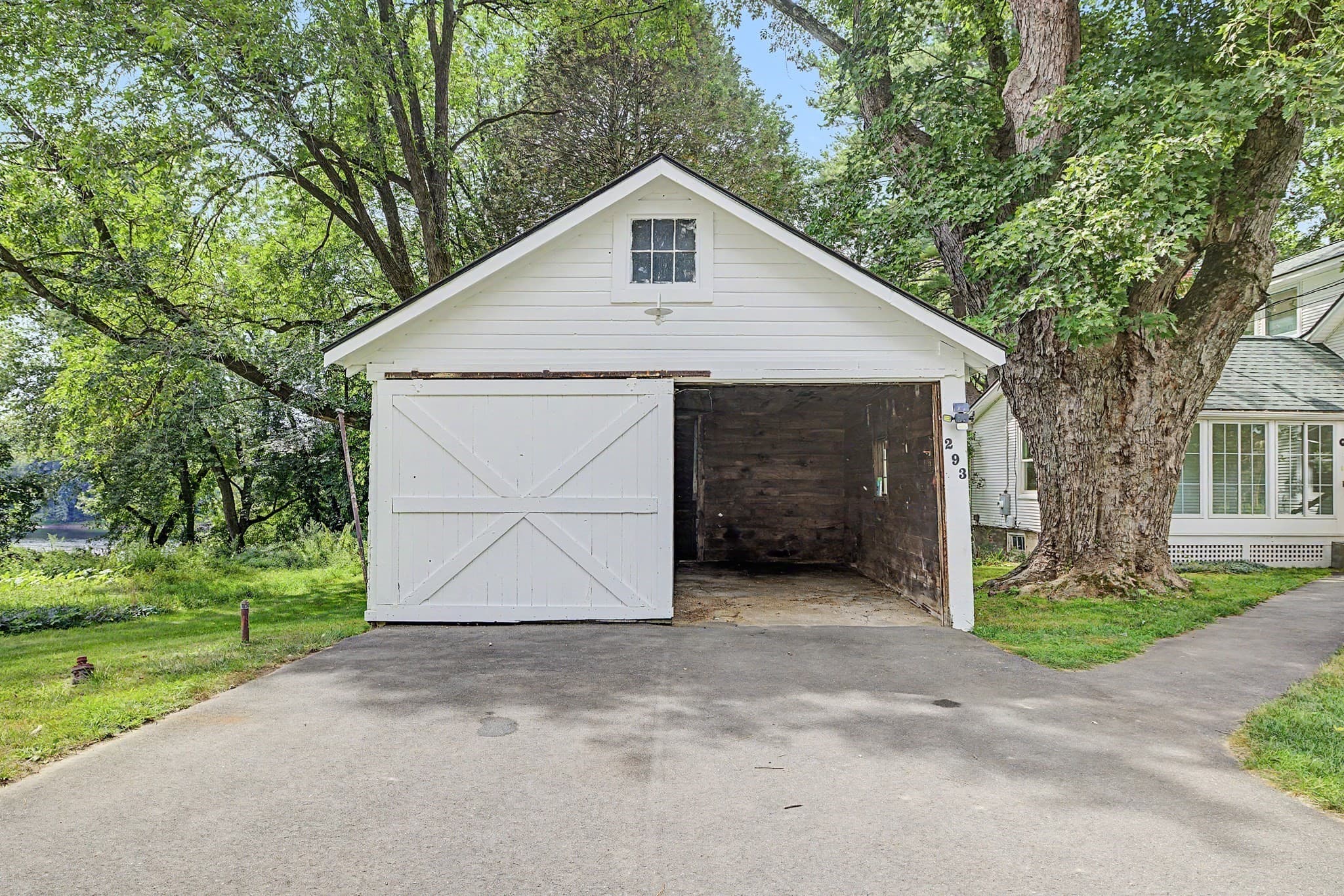 Single Family Residence at 293 Meadow Rd, Montague MA 01351, Montague, photo 5 of 41