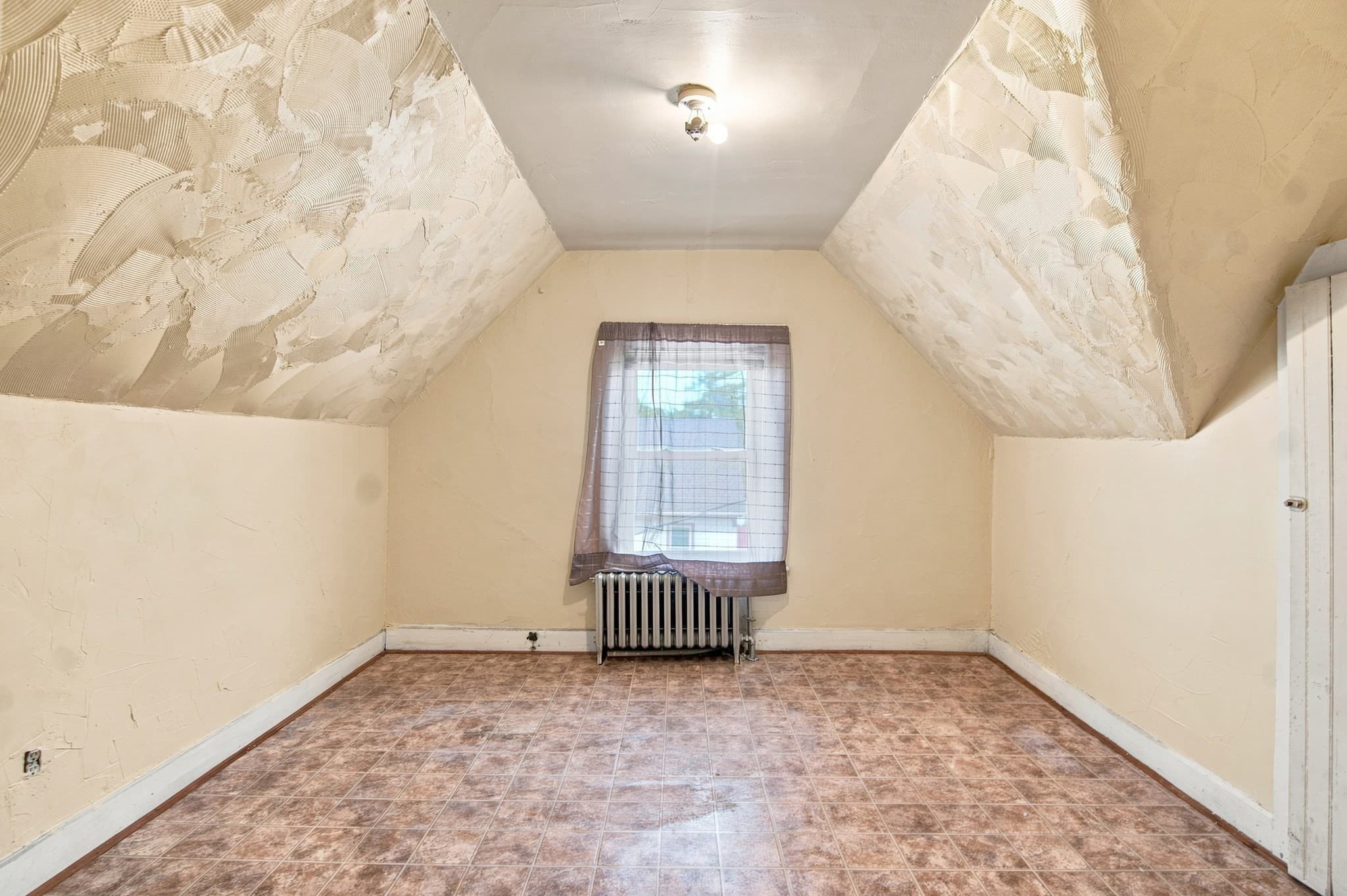 Single Family Residence at 75 Woodrow Avenue, Boston MA 02124, Boston, photo 16 of 37