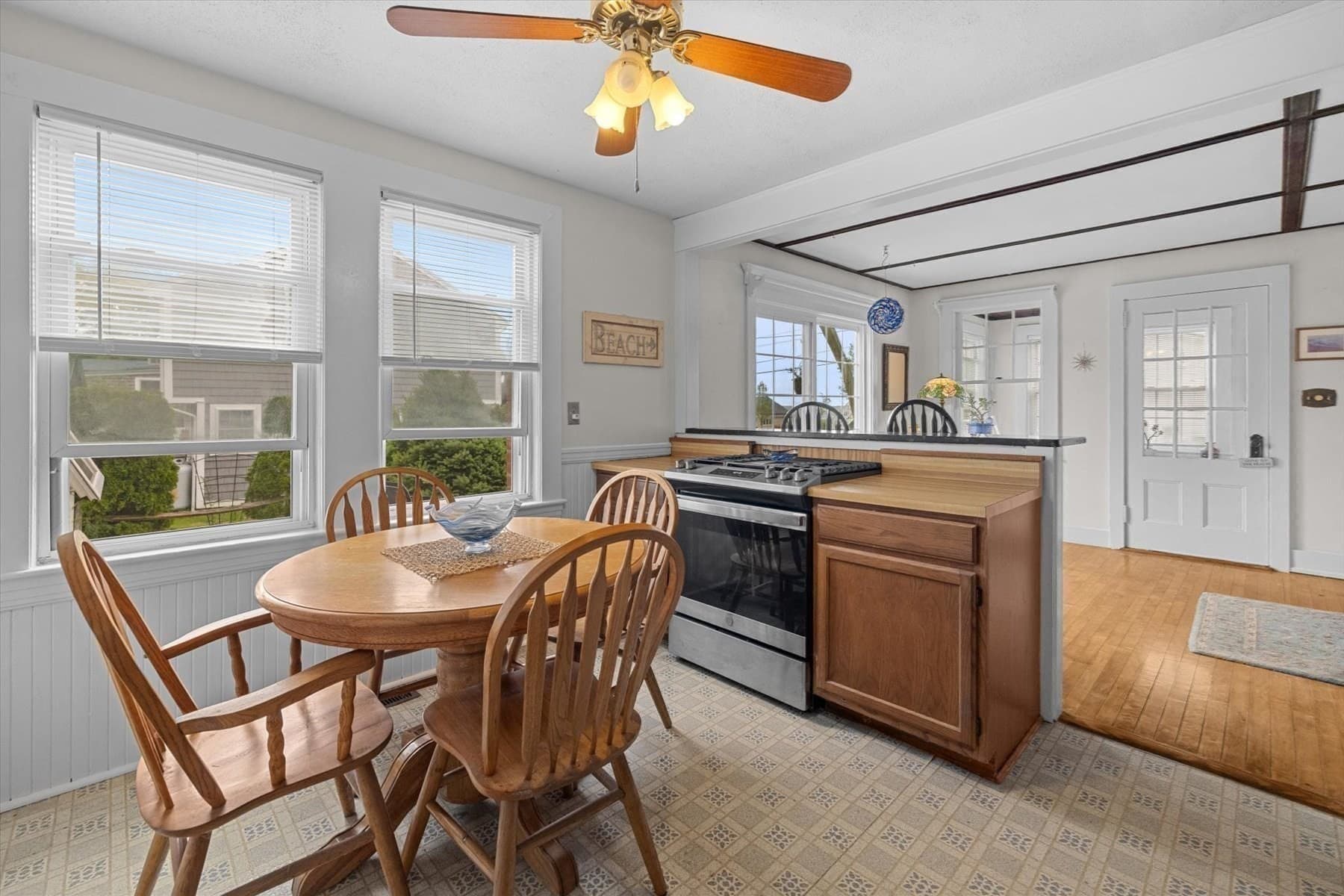 Single Family Residence at 4 Wharf Ln, Kingston MA 02364, Kingston, photo 14 of 42