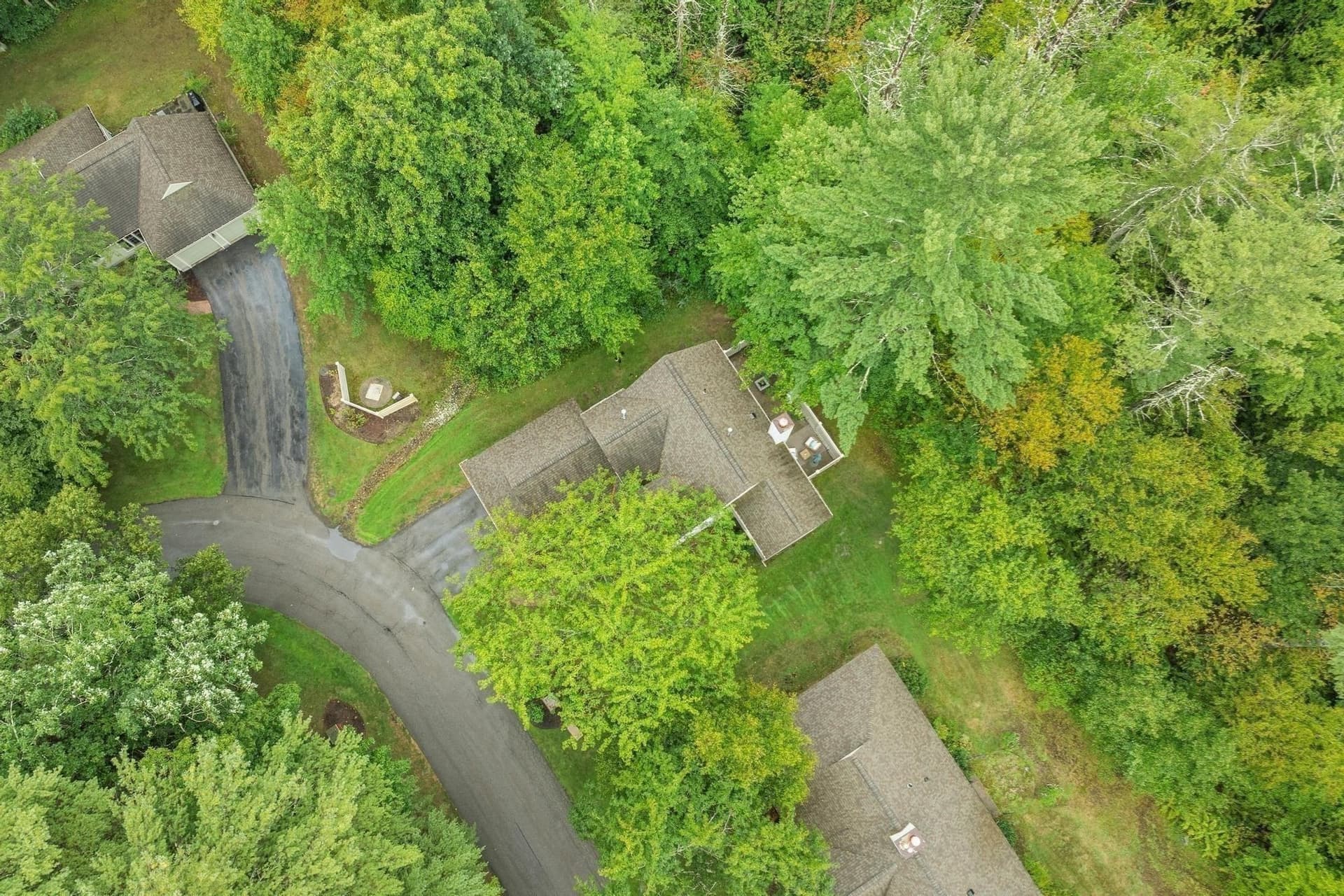 Condominium at 25 Pickman Dr # 25, Bedford MA 01730, photo 38 of 42