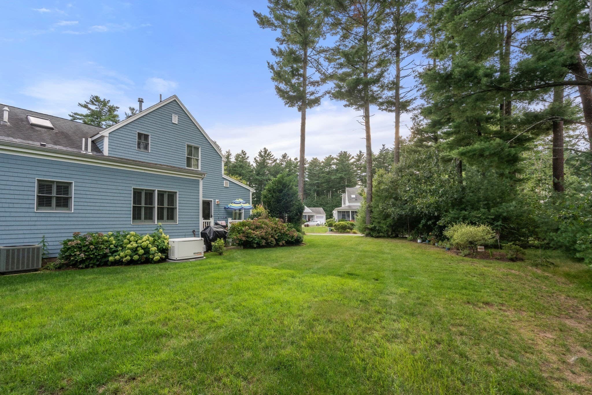 Condominium at 31 Hathaway Pond Cir # 31, Rochester MA 02770, Rochester, photo 41 of 42