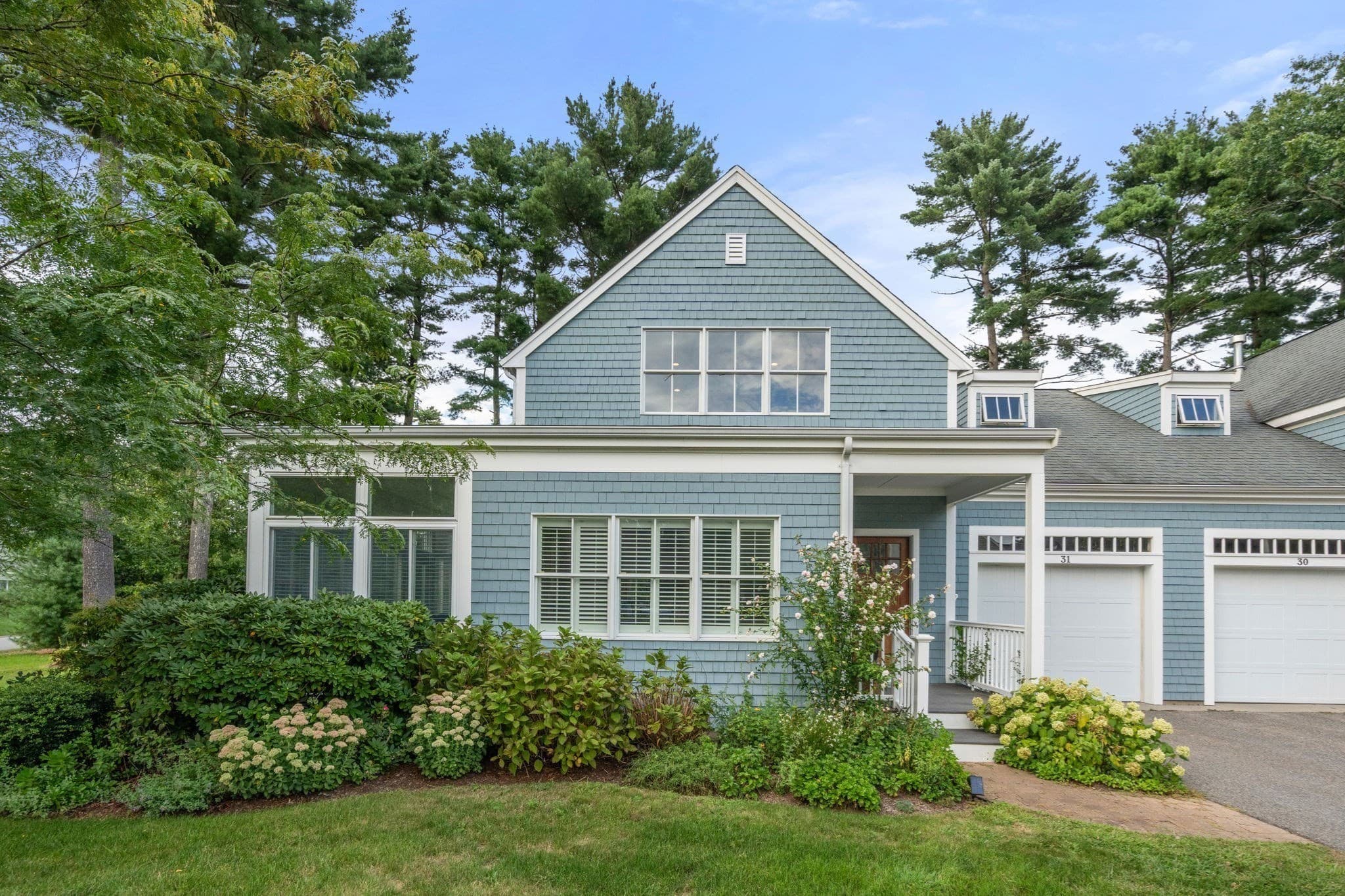 Condominium at 31 Hathaway Pond Cir # 31, Rochester MA 02770, Rochester, photo 37 of 42