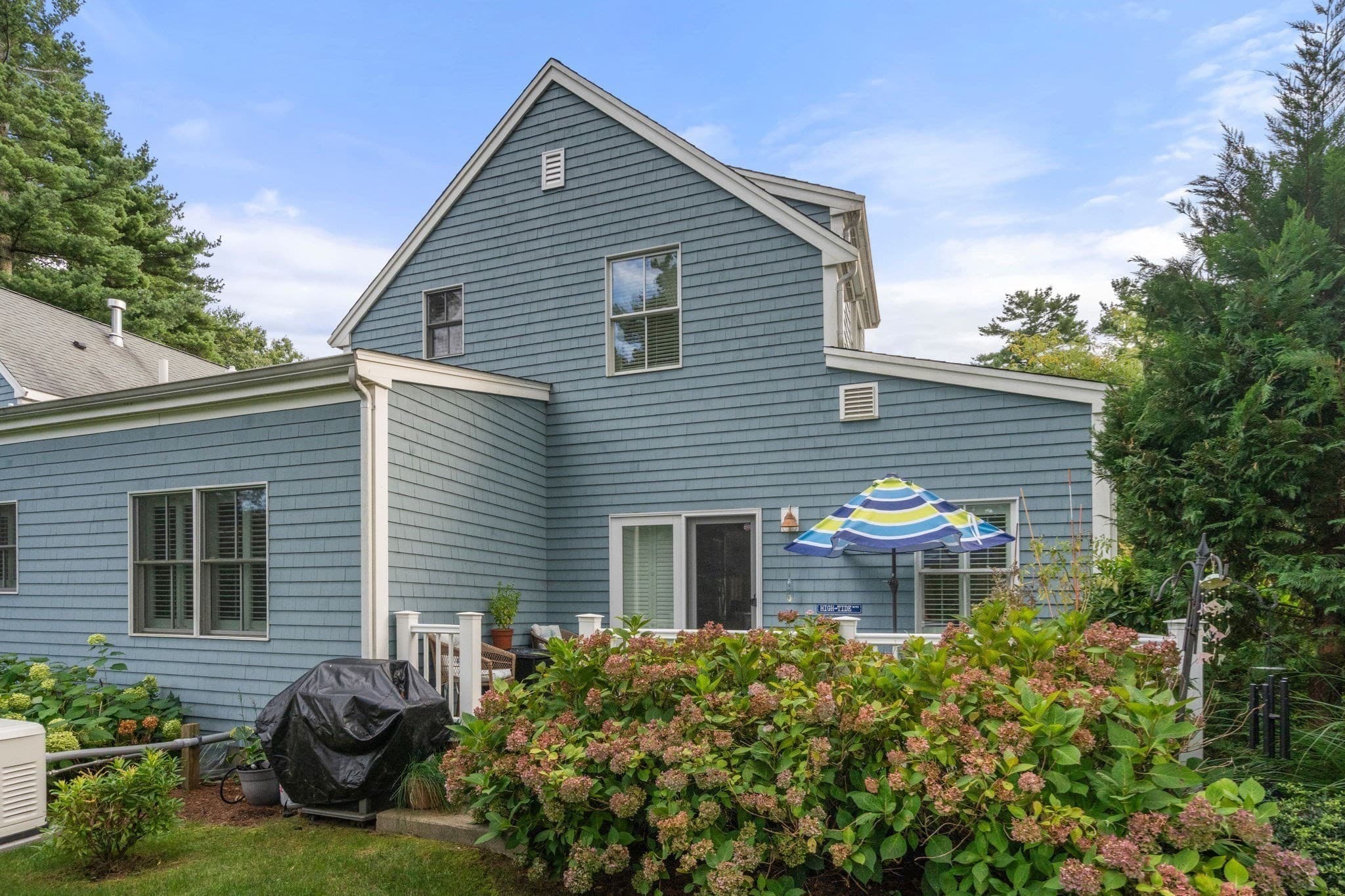 Condominium at 31 Hathaway Pond Cir # 31, Rochester MA 02770, Rochester, photo 40 of 42