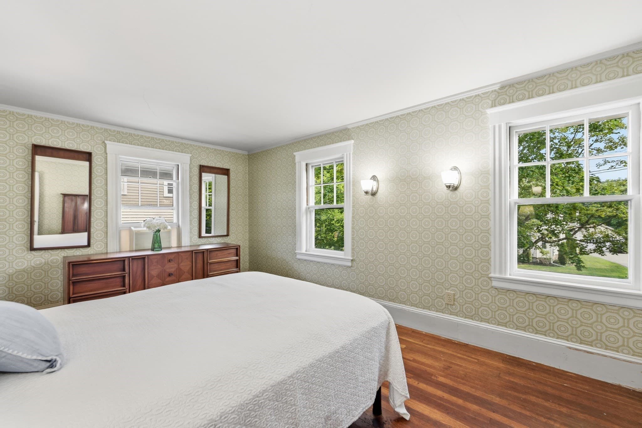 Single Family Residence at 74 Chestnut St, Andover MA 01810, Andover, photo 24 of 34