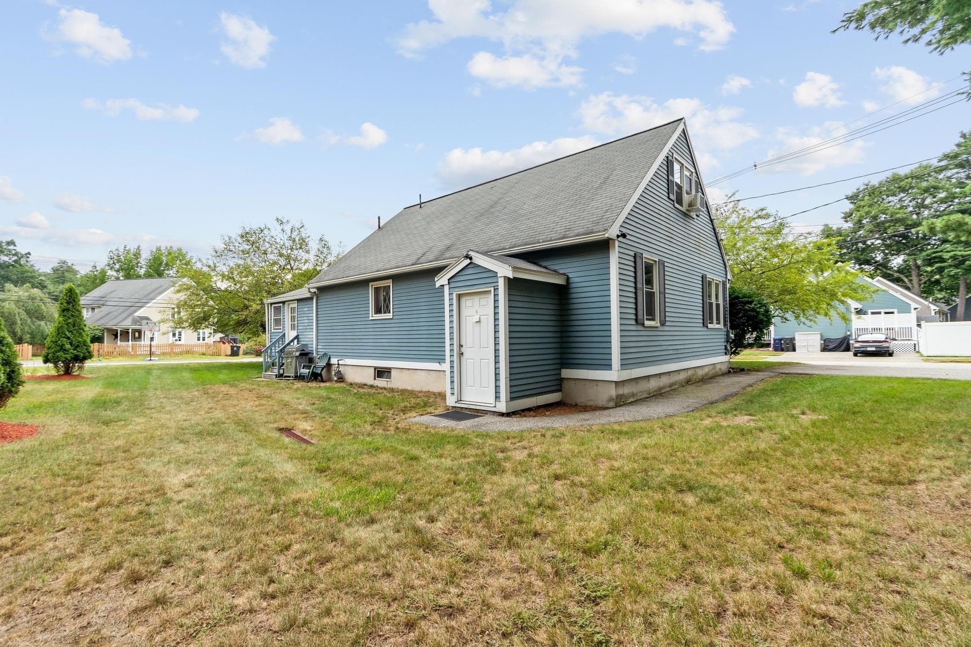 Single Family Residence at 3101 Pouliot Pl, Wilmington MA 01887, Wilmington, photo 3 of 42