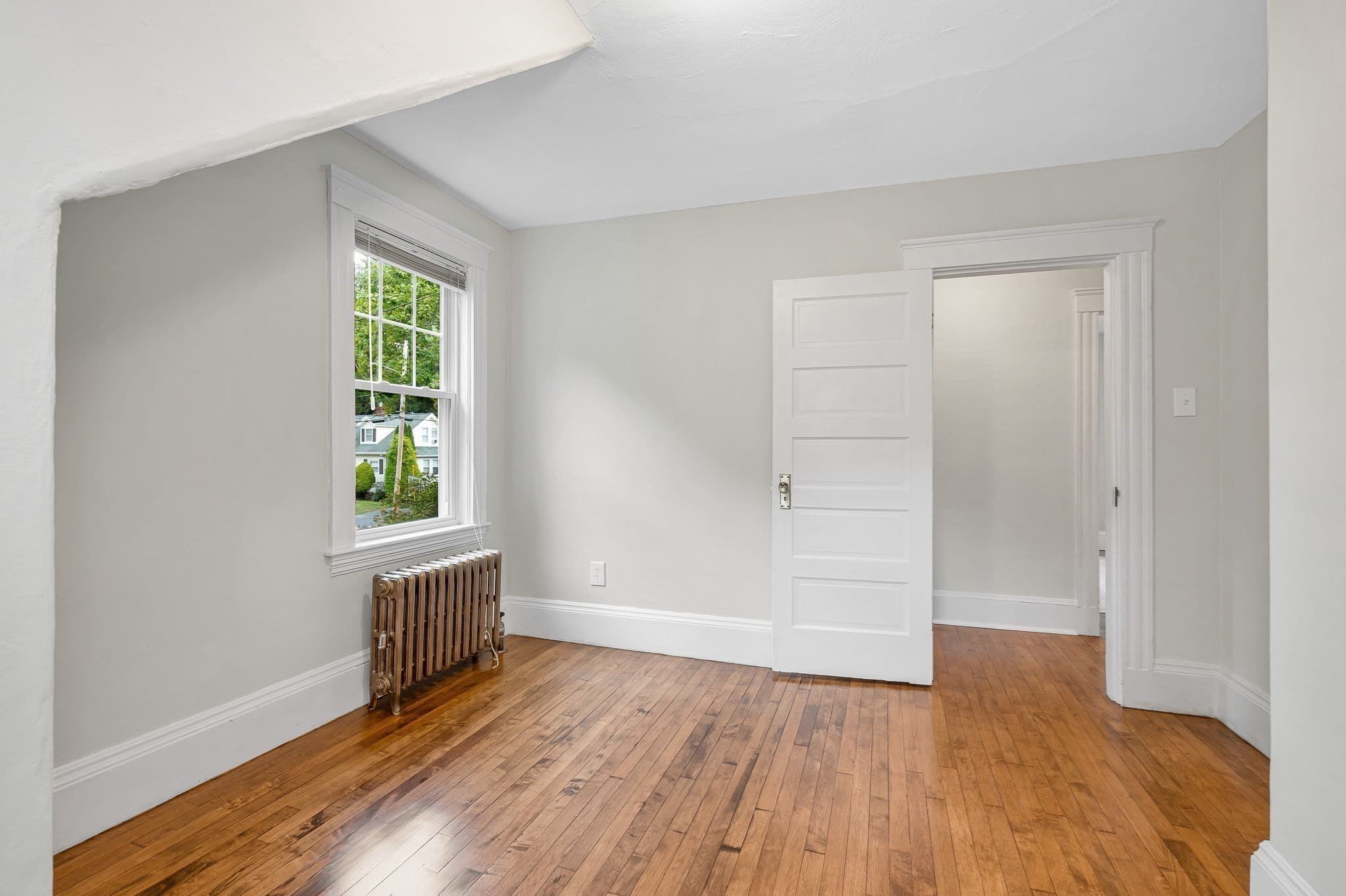 Single Family Residence at 30 Woodrow Ave, Haverhill MA 01830, photo 12 of 34