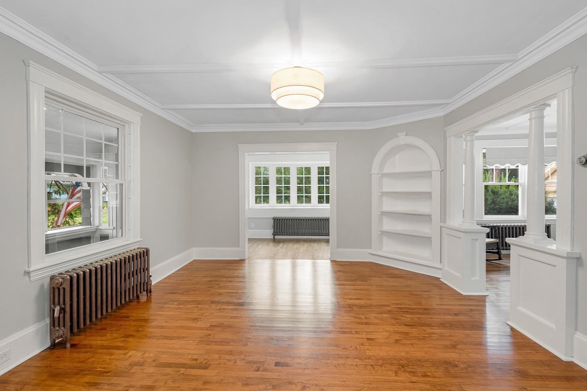 Single Family Residence at 30 Woodrow Ave, Haverhill MA 01830, photo 5 of 34