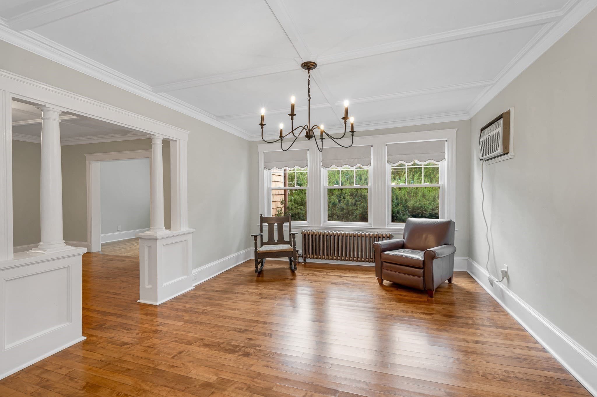 Single Family Residence at 30 Woodrow Ave, Haverhill MA 01830, photo 4 of 34