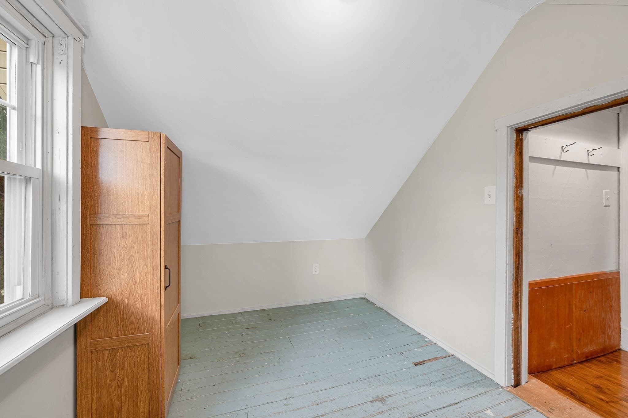 Single Family Residence at 30 Woodrow Ave, Haverhill MA 01830, photo 21 of 34
