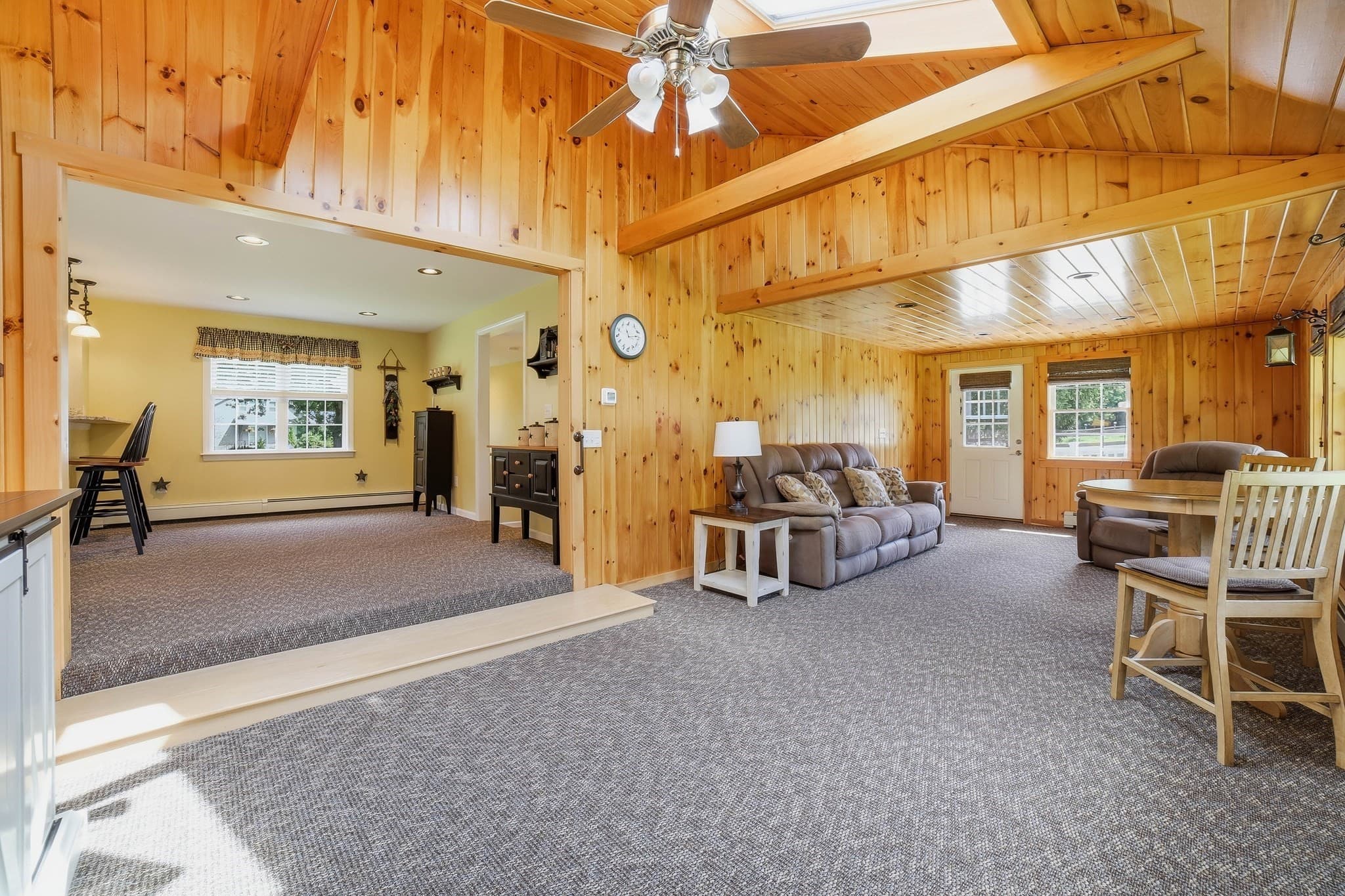 Single Family Residence at 425 River Road, Uxbridge MA 01569, Uxbridge, photo 16 of 30