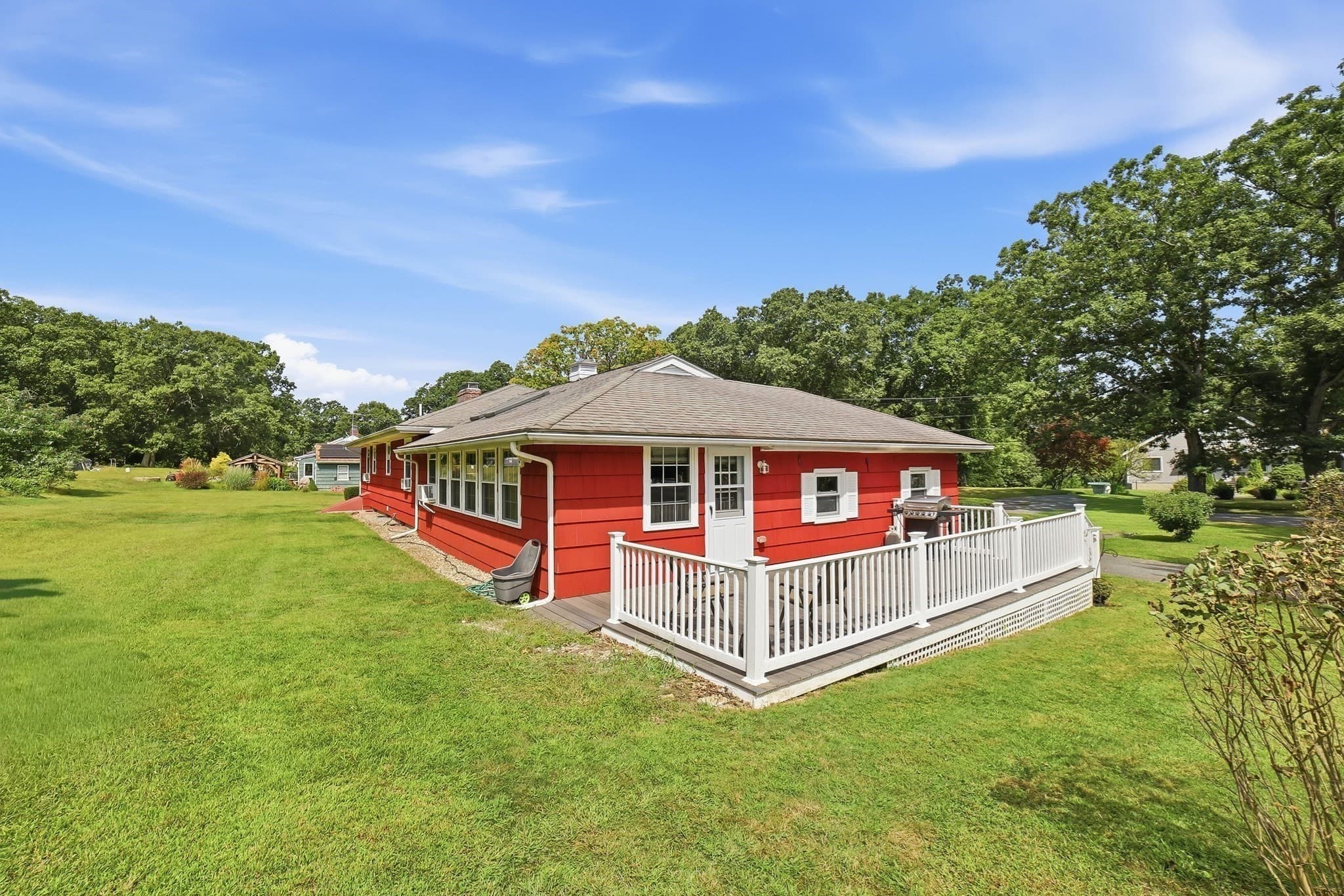 Single Family Residence at 425 River Road, Uxbridge MA 01569, Uxbridge, photo 24 of 30