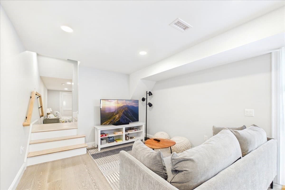 Single Family Residence at 181 King James Drive, Dennis MA 02660, Dennis, photo 32 of 41