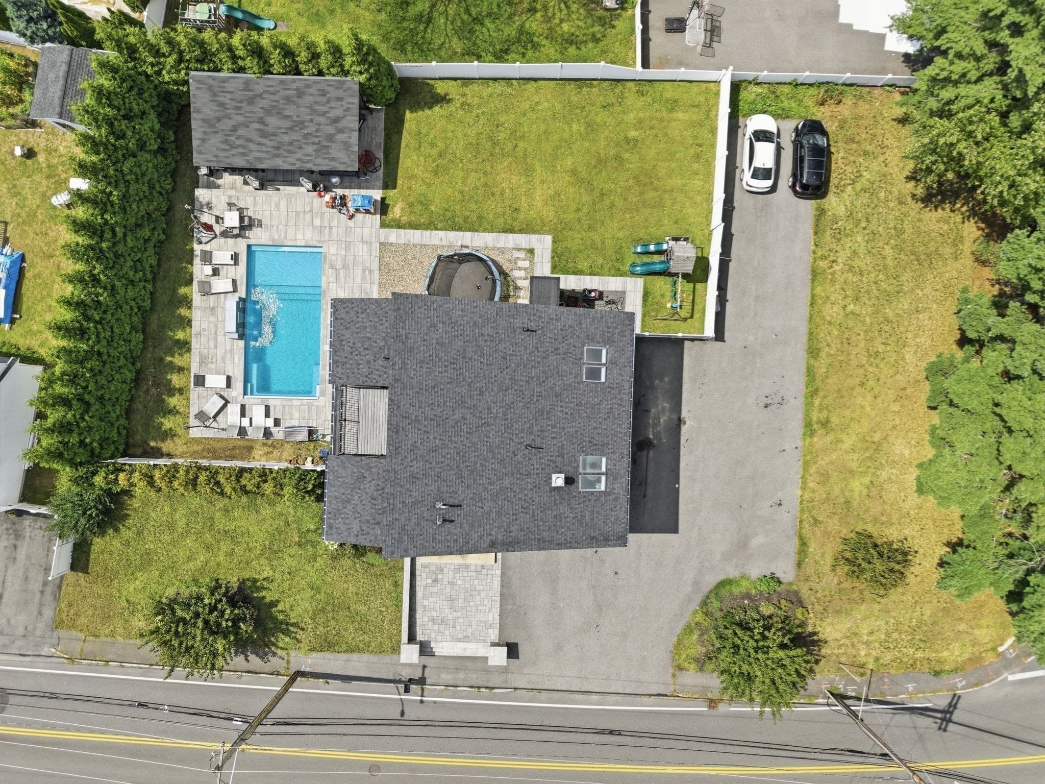 Single Family Residence at 61 Walnut St, Saugus MA 01906, Saugus, photo 30 of 42