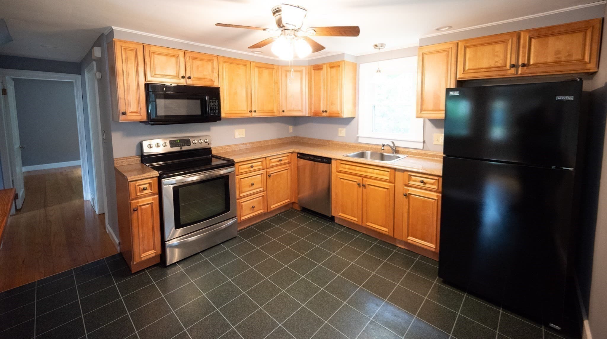 Single Family Residence at 81 Winchester St, Templeton MA 01436, Templeton, photo 10 of 38