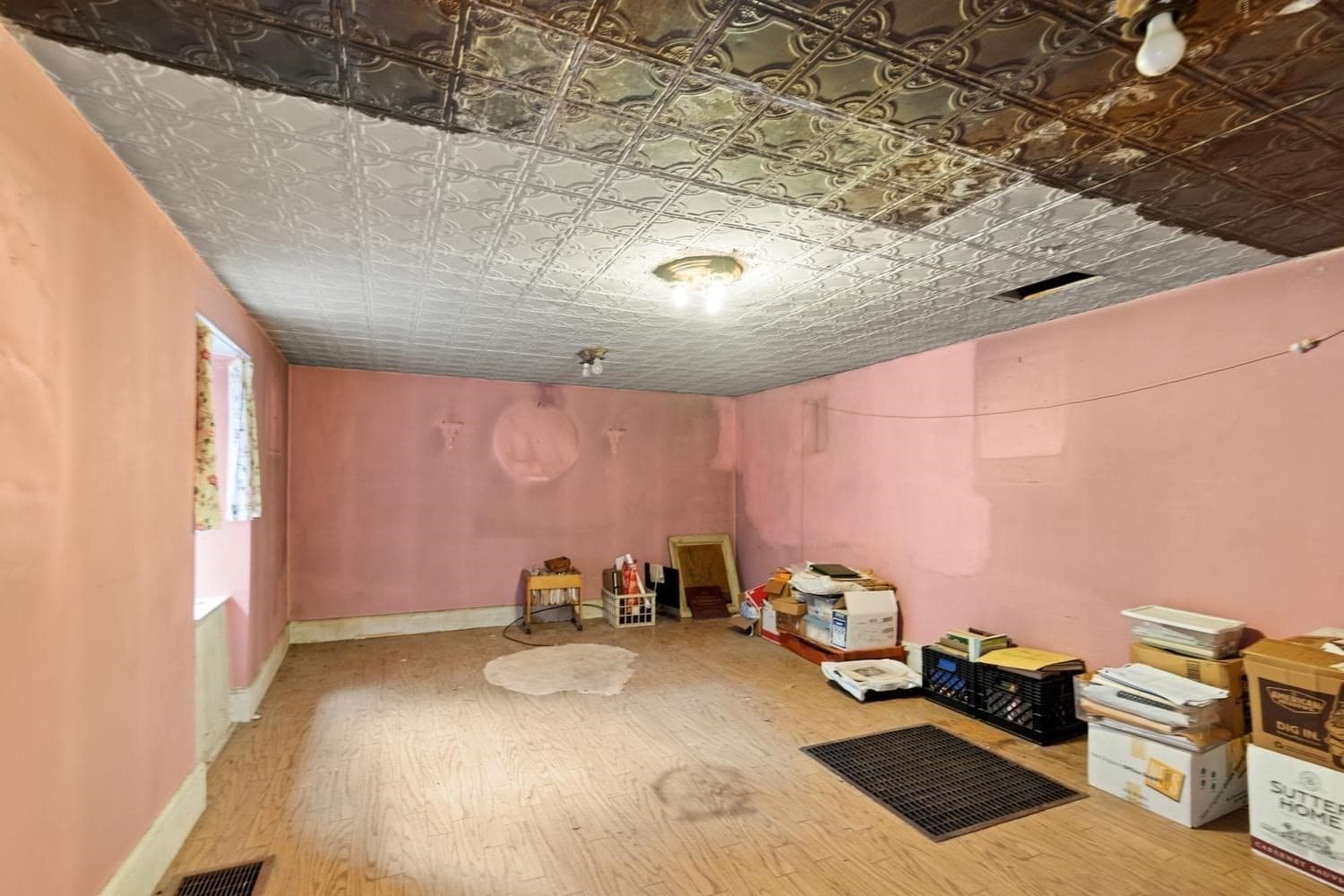 Single Family Residence at 29 Beachview Terrace, Malden MA 02148, Malden, photo 9 of 21
