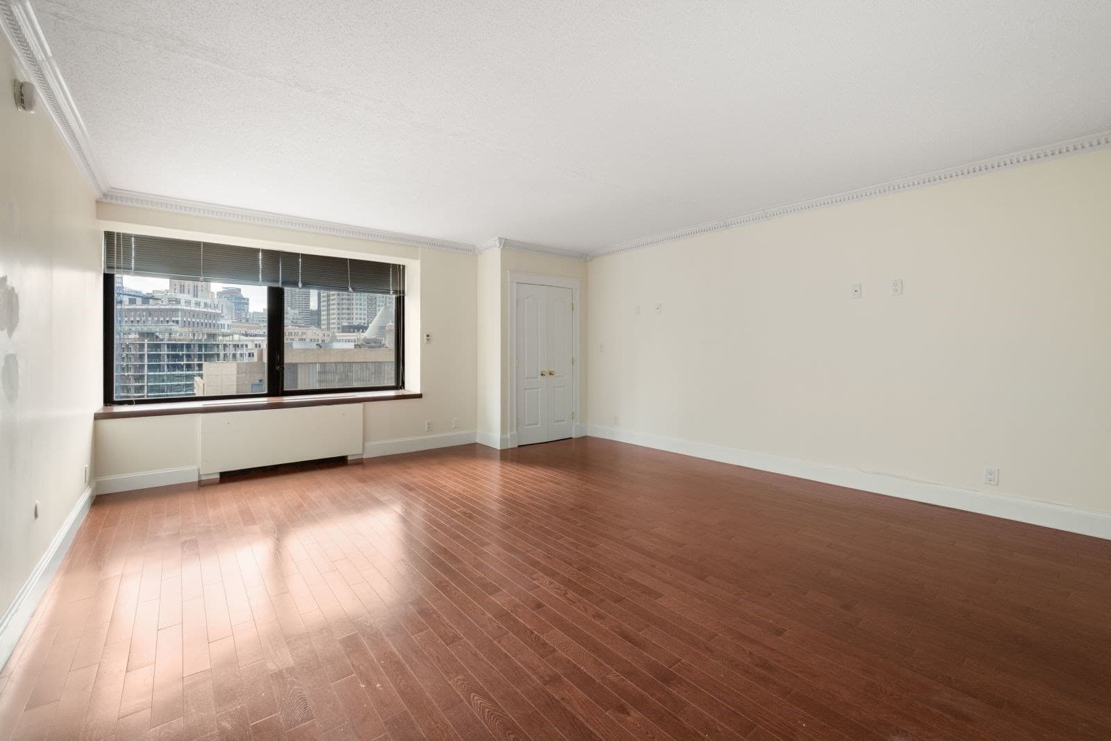 Condominium at 85 East India Row # 10G, Boston MA 02110, photo 12 of 38