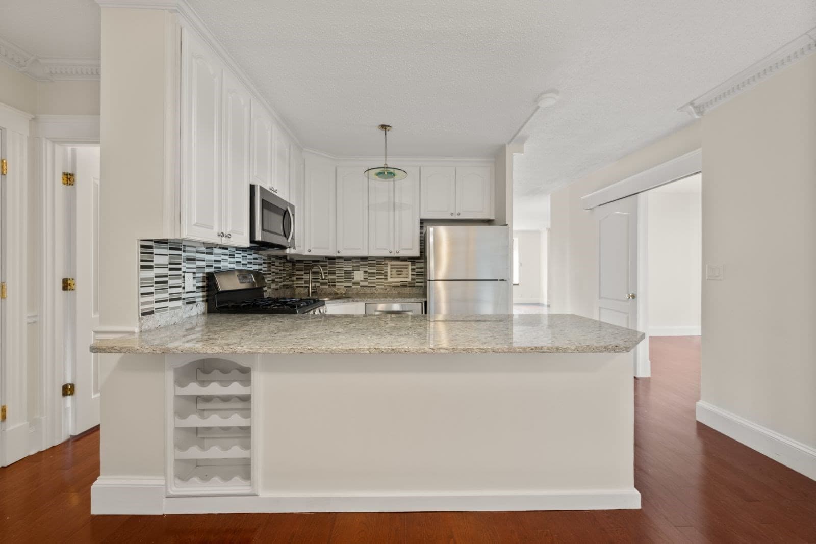 85 East India Row # 10G, Boston MA 02110