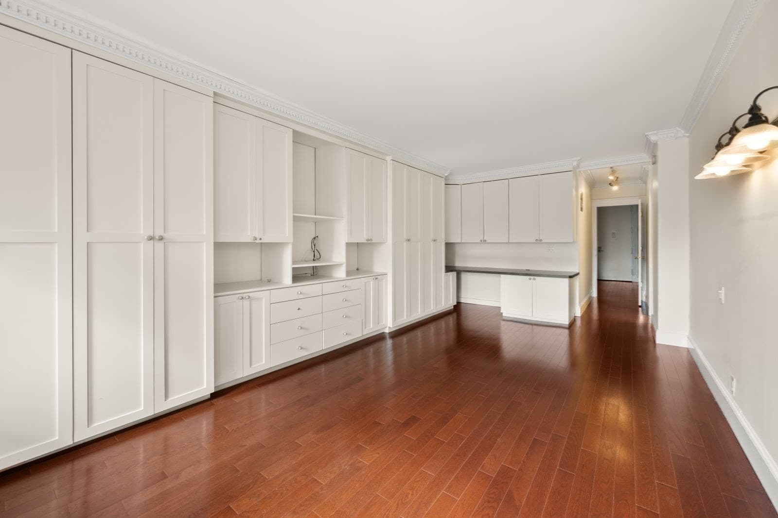 Condominium at 85 East India Row # 10G, Boston MA 02110, photo 24 of 38