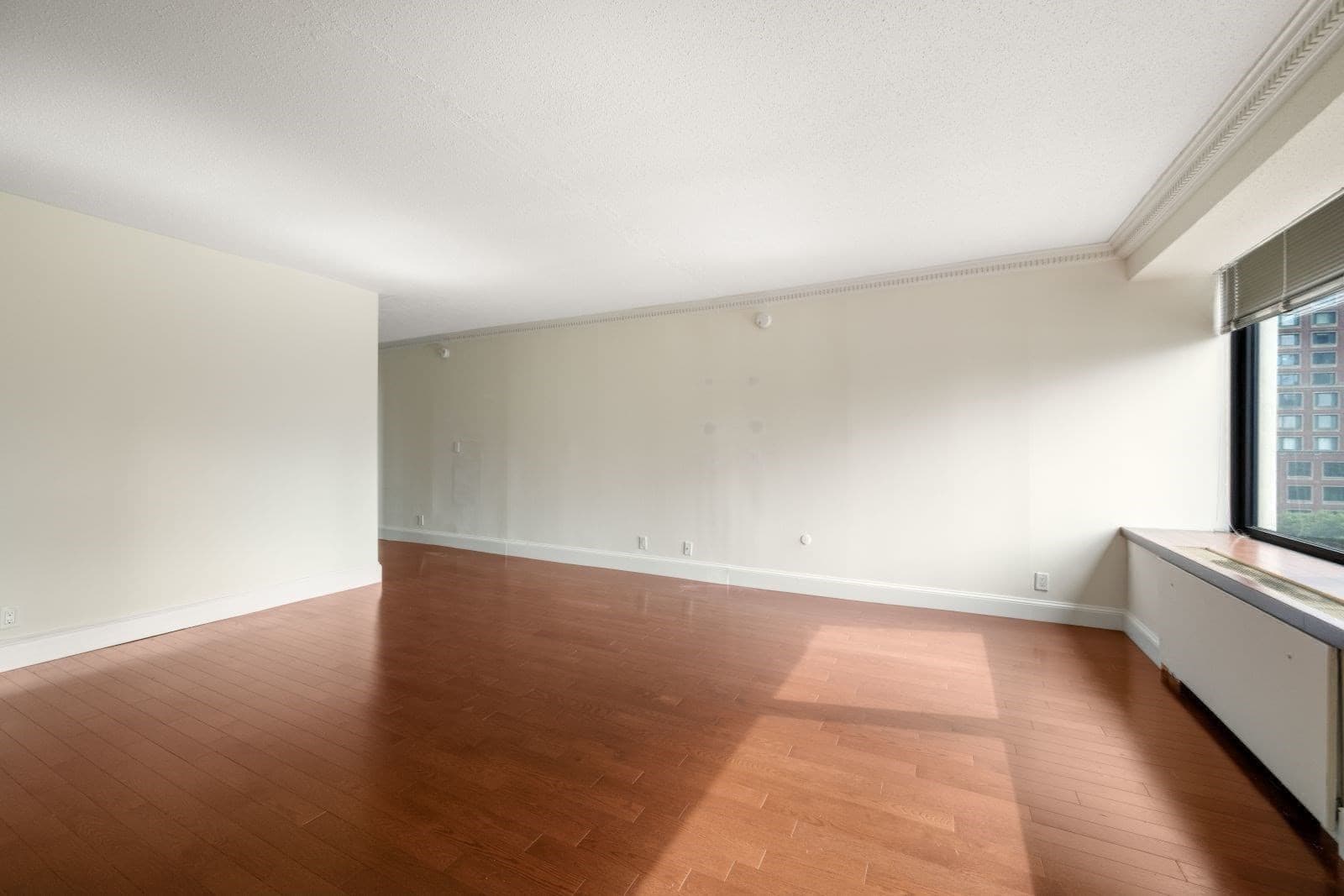 Condominium at 85 East India Row # 10G, Boston MA 02110, photo 15 of 38