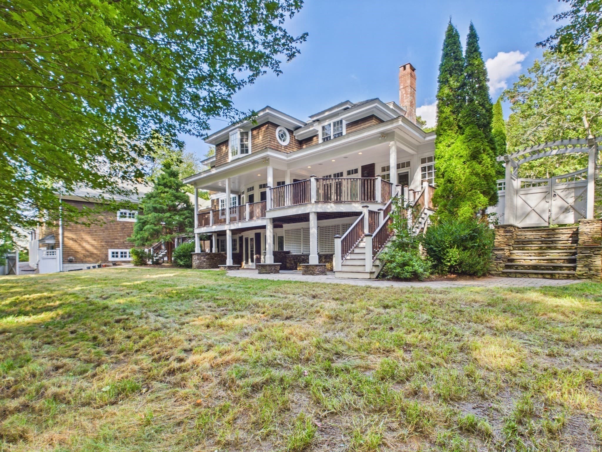 Single Family Residence at 218 Pine St, Rehoboth MA 02769, Rehoboth, photo 5 of 42