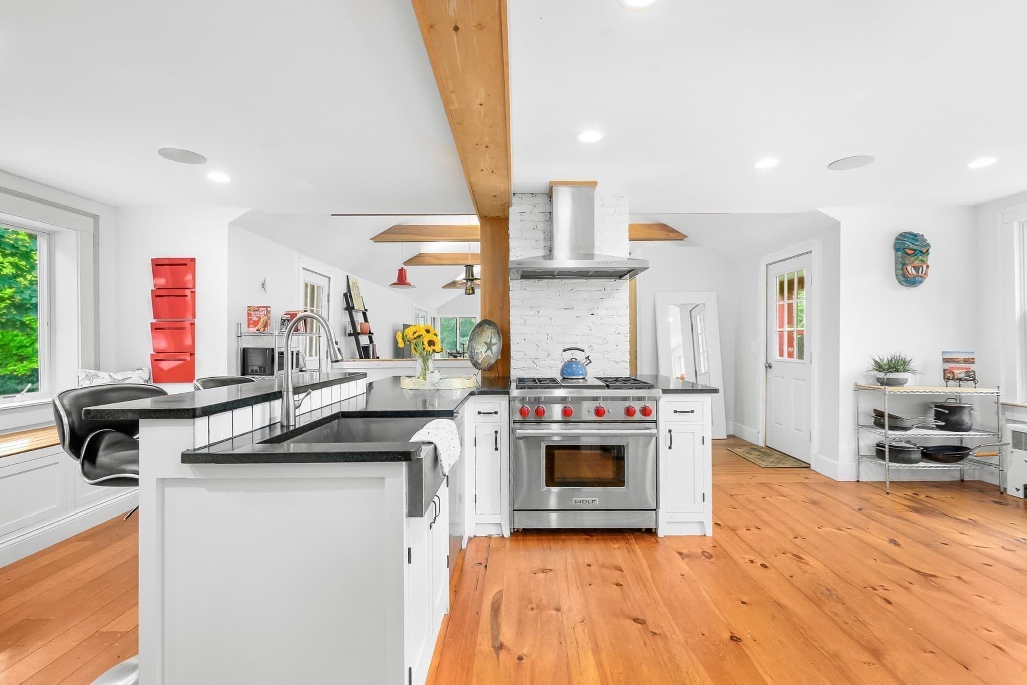Single Family Residence at 204 Waquoit Hwy, Falmouth MA 02536, Falmouth, photo 9 of 34