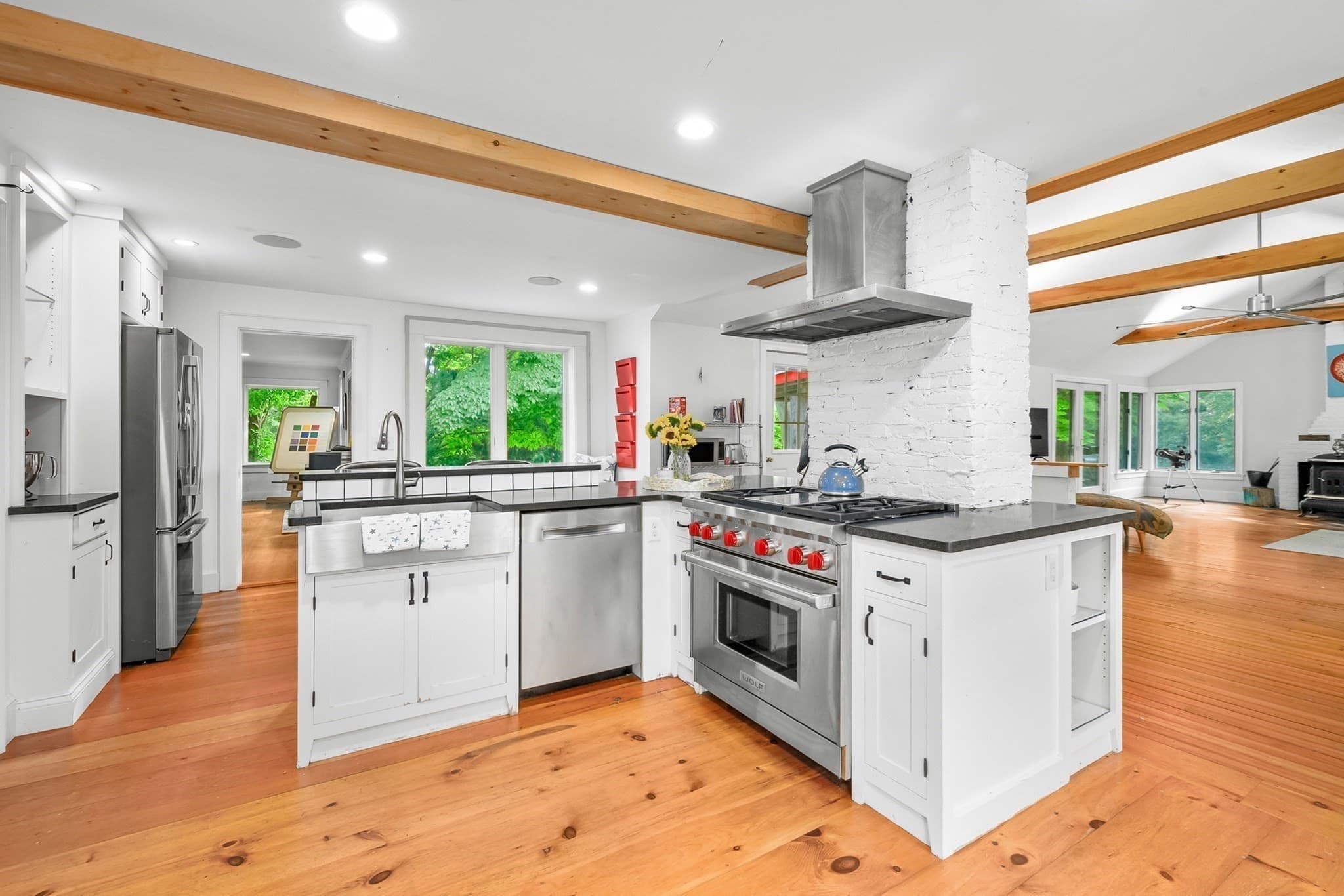 Single Family Residence at 204 Waquoit Hwy, Falmouth MA 02536, Falmouth, photo 8 of 34