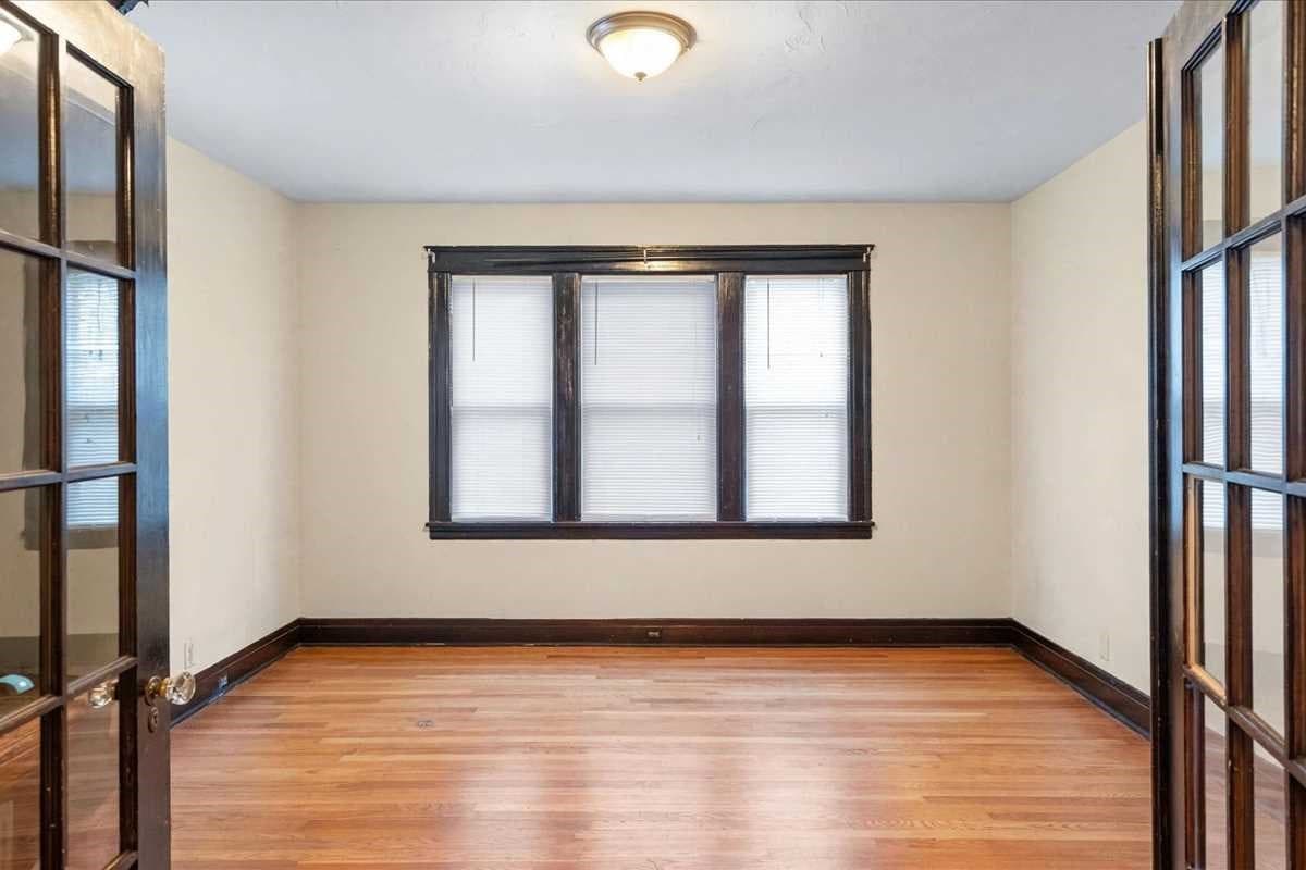 3 Family at 121 Illinois St, Worcester MA 01603, Worcester, photo 12 of 25