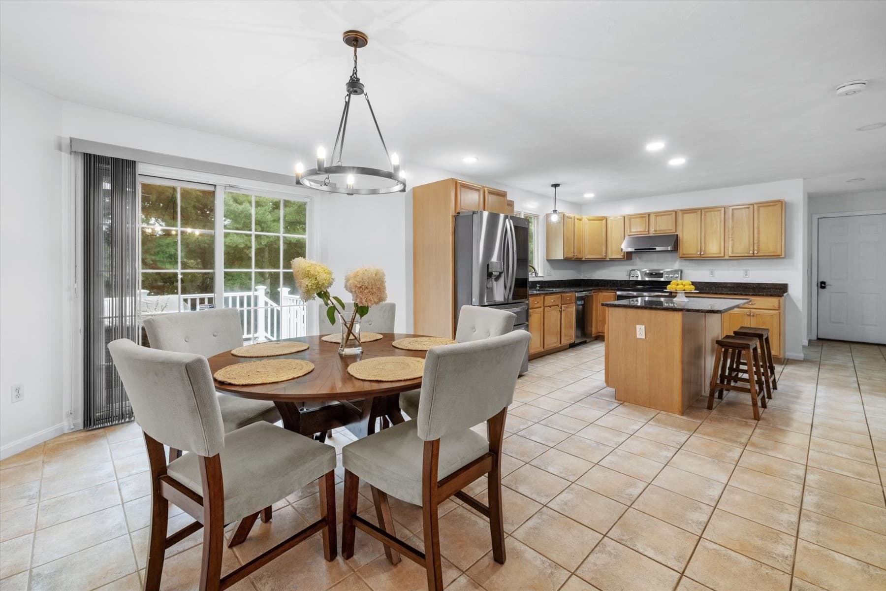 Single Family Residence at 38 Bellows Cir, Marlborough MA 01752, Marlborough, photo 12 of 42