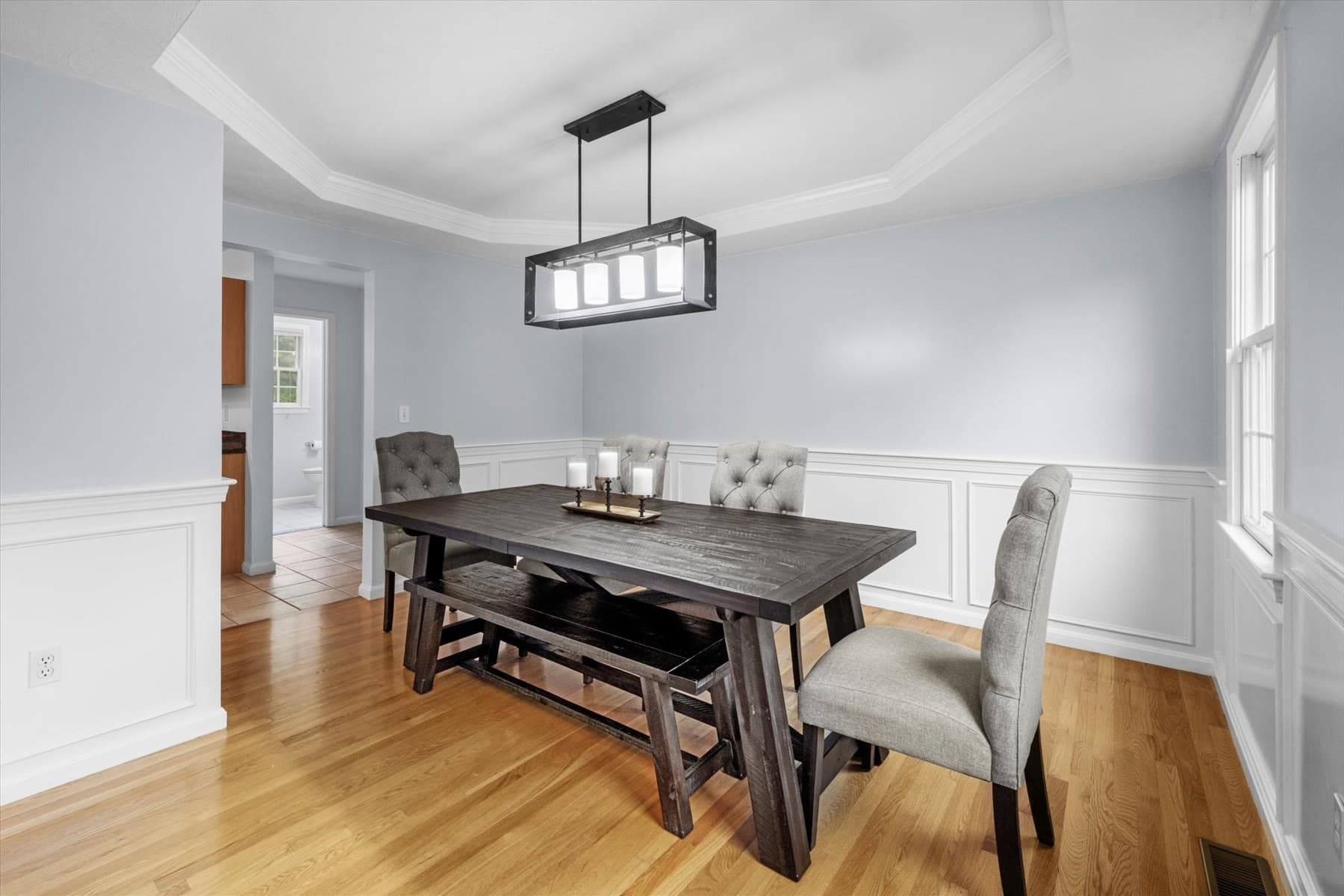Single Family Residence at 38 Bellows Cir, Marlborough MA 01752, Marlborough, photo 14 of 42