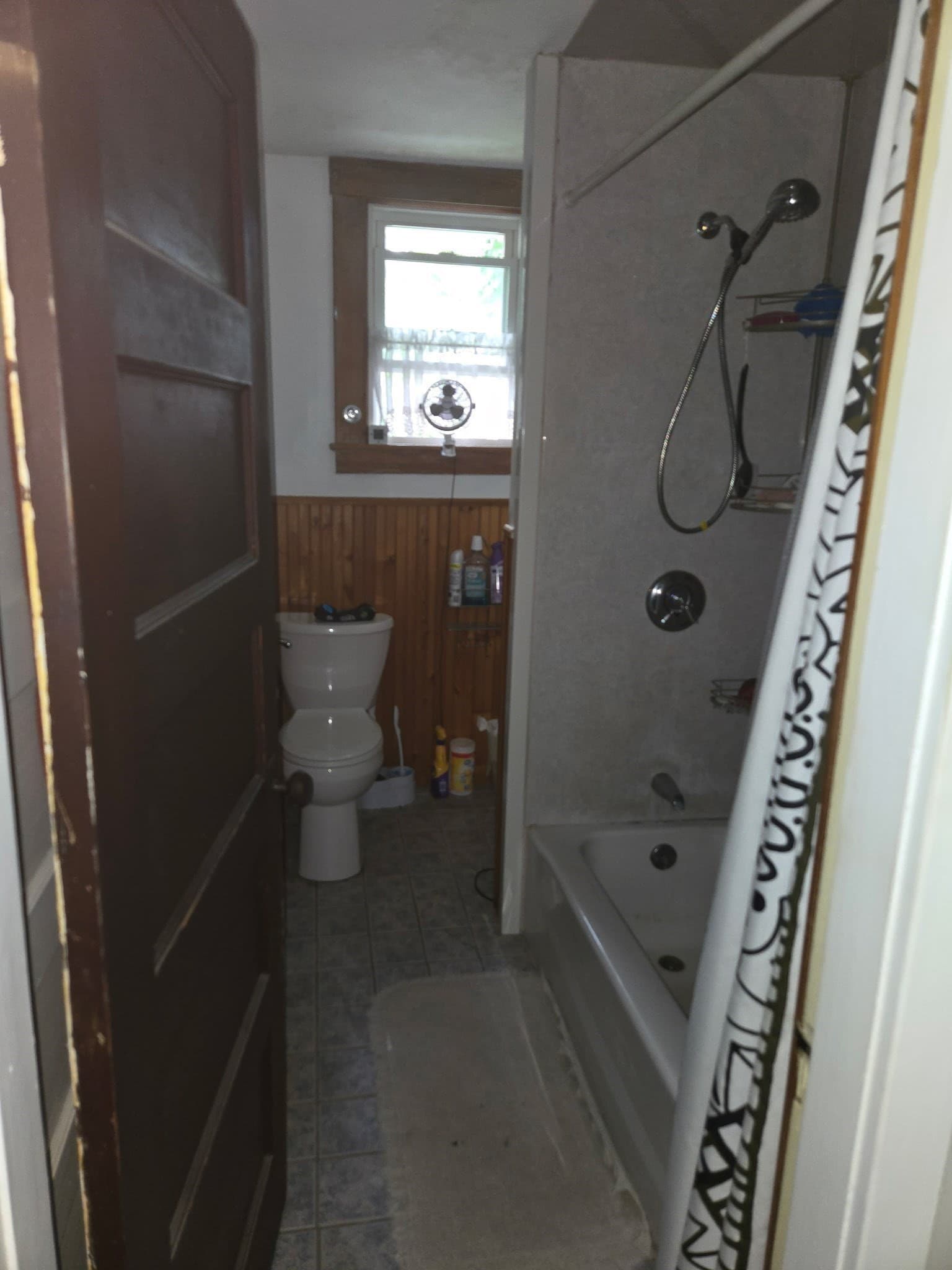 Single Family Residence at 81 Lyndale St, Springfield MA 01108, Springfield, photo 12 of 21
