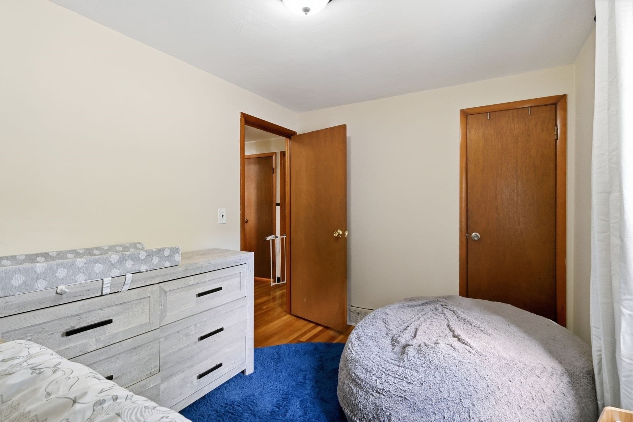Single Family Residence at 42 N Brook Rd, Springfield MA 01119, Springfield, photo 28 of 35