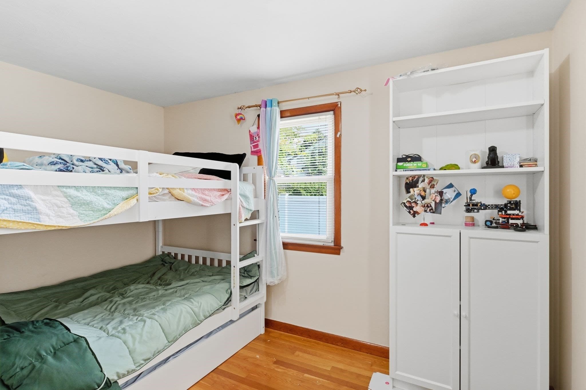 Single Family Residence at 42 N Brook Rd, Springfield MA 01119, Springfield, photo 30 of 35
