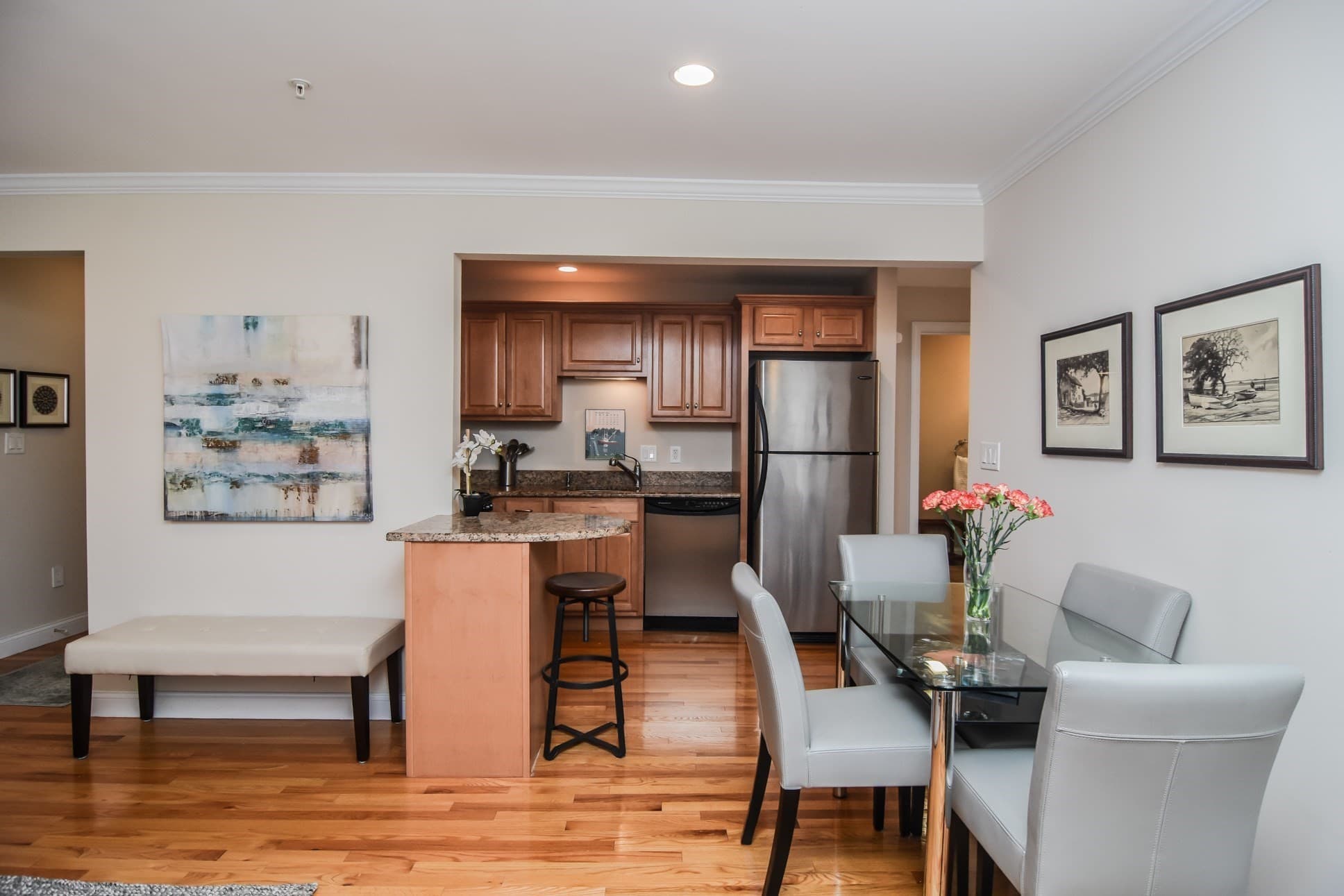 Condominium at 112 Porter St # 5, Melrose MA 02176, Melrose, photo 6 of 19