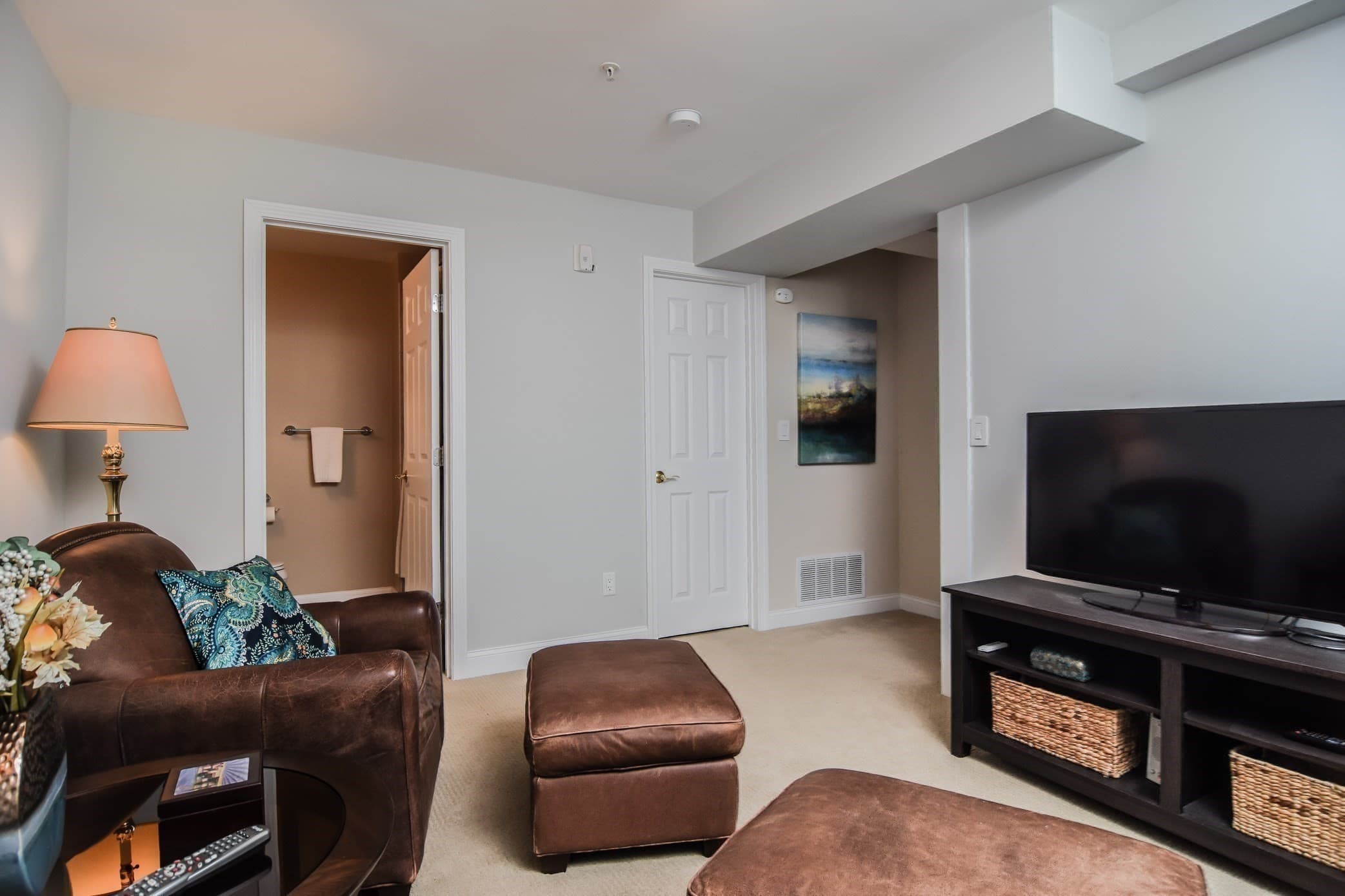 Condominium at 112 Porter St # 5, Melrose MA 02176, Melrose, photo 15 of 19