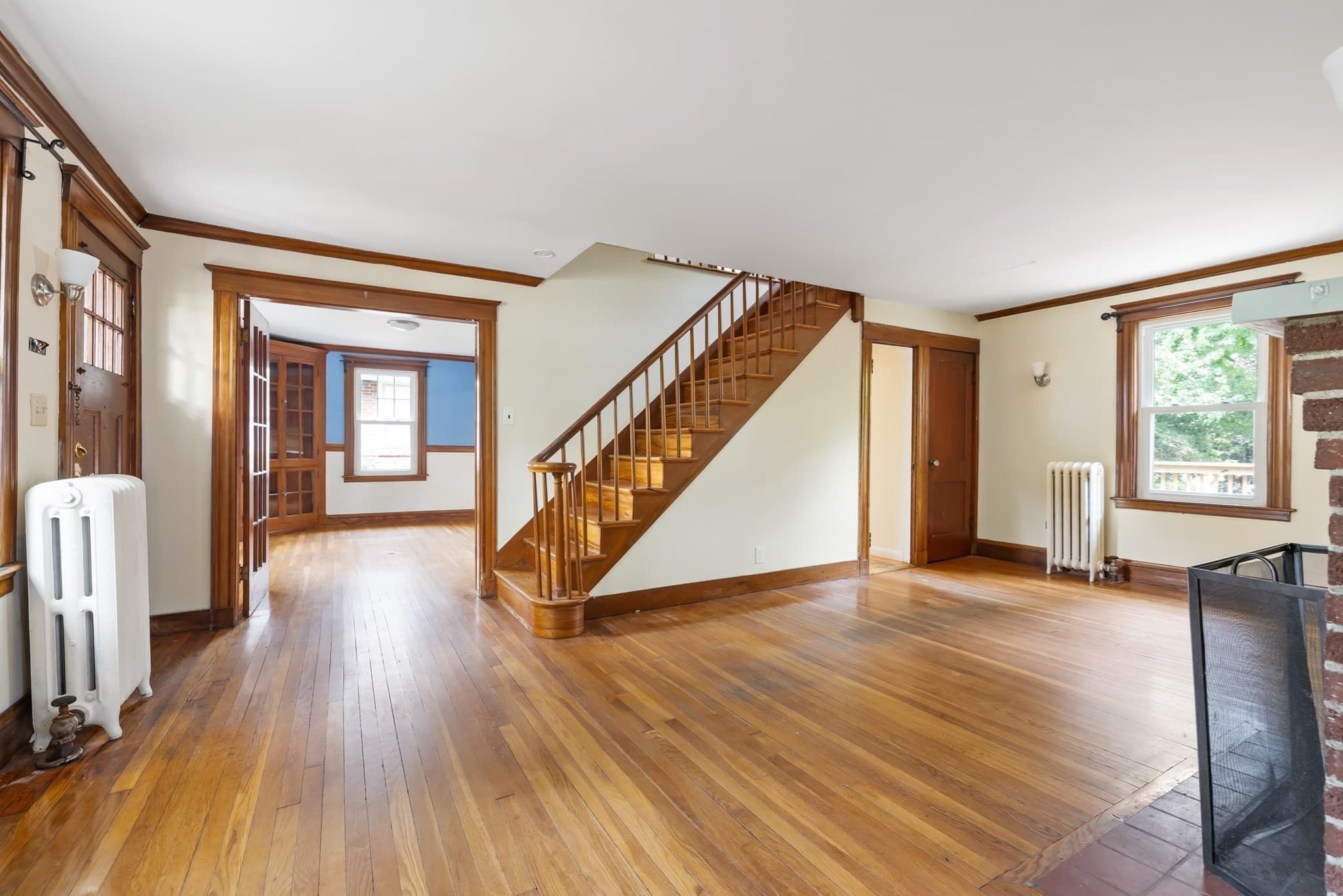 Single Family Residence at 1925 Commonwealth Ave, Newton MA 02466, Newton, photo 3 of 27