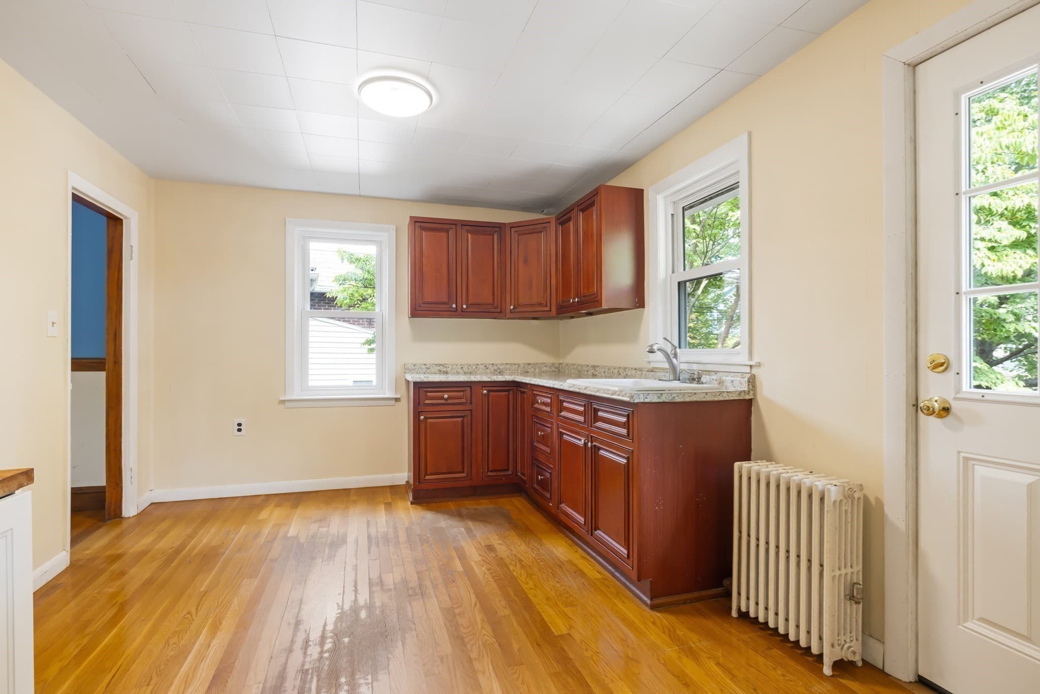 Single Family Residence at 1925 Commonwealth Ave, Newton MA 02466, Newton, photo 9 of 27