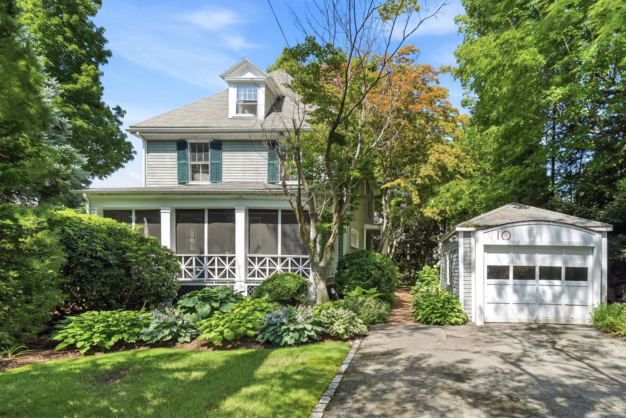 Single Family Residence at 10 Hayes Avenue, Lexington MA 02420, Lexington, photo 3 of 27