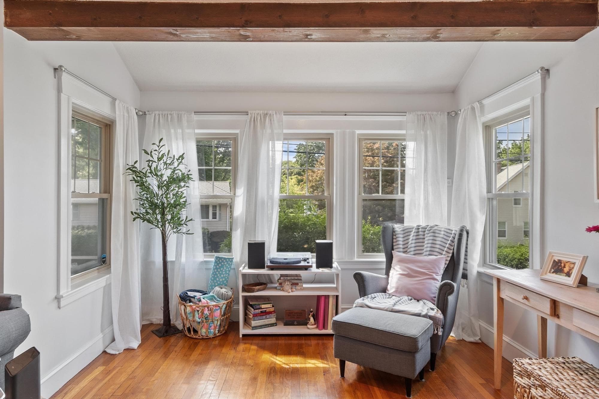 Single Family Residence at 73 Summer Street, Stoneham MA 02180, Stoneham, photo 6 of 36