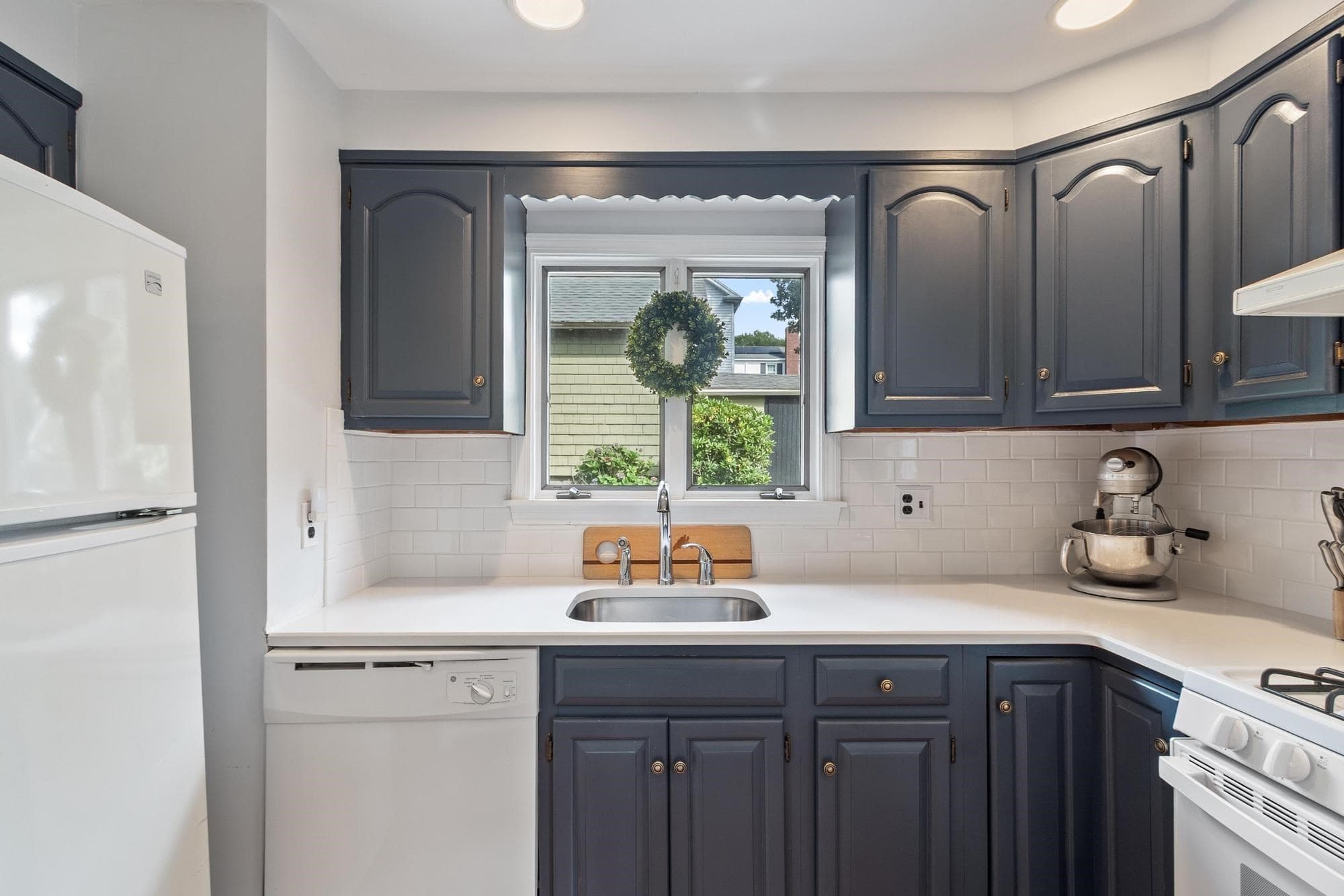 Single Family Residence at 73 Summer Street, Stoneham MA 02180, Stoneham, photo 11 of 36