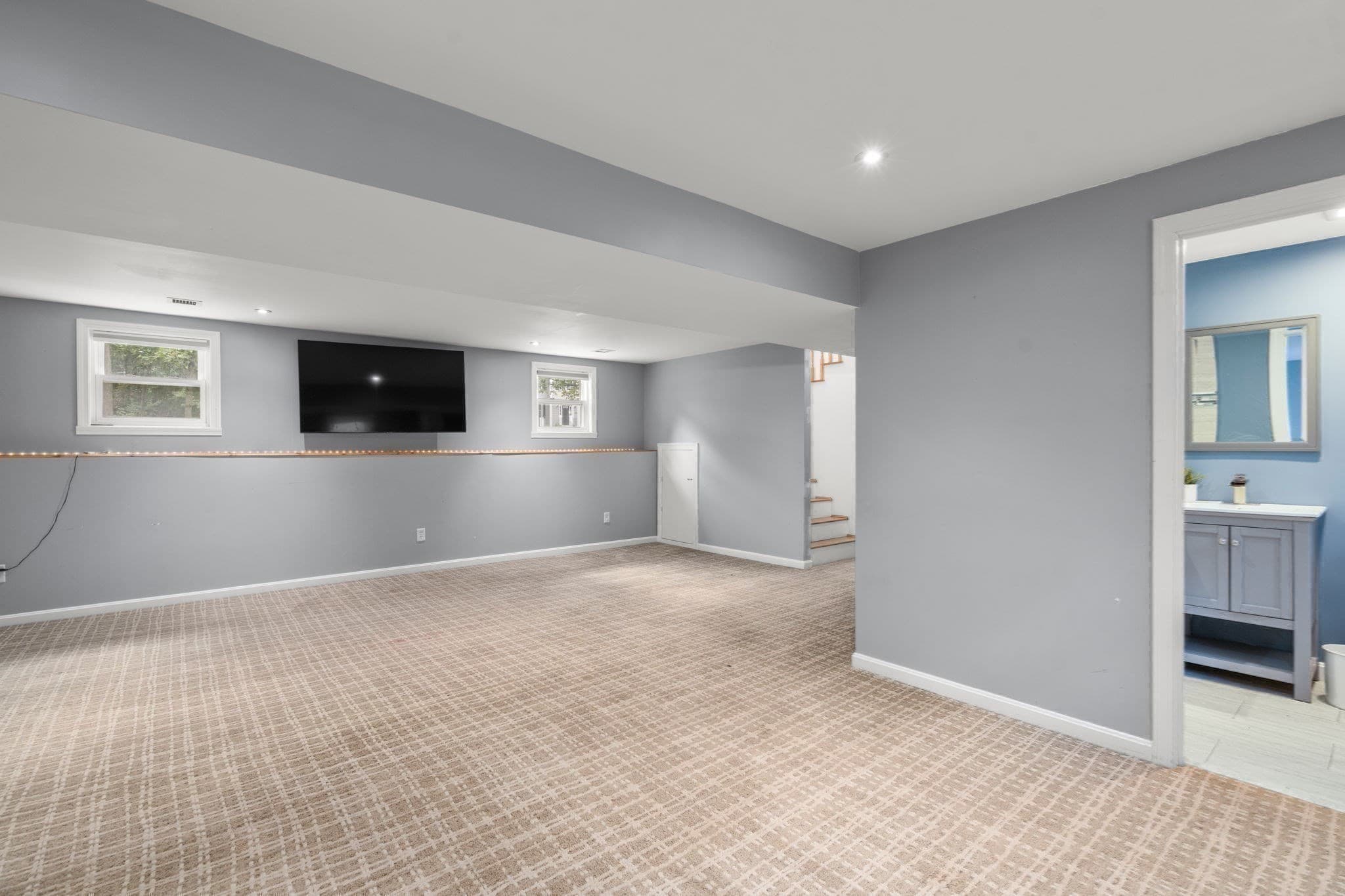 Single Family Residence at 22 Allen Road, Billerica MA 01821, photo 22 of 29