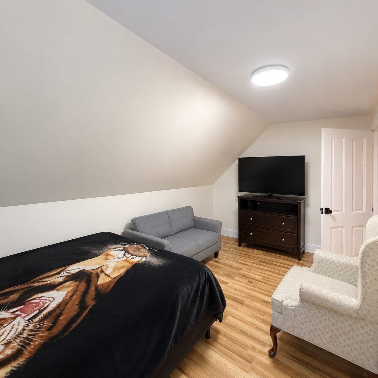 Single Family Residence at 58 Pleasant St, Revere MA 02151, Revere, photo 25 of 42