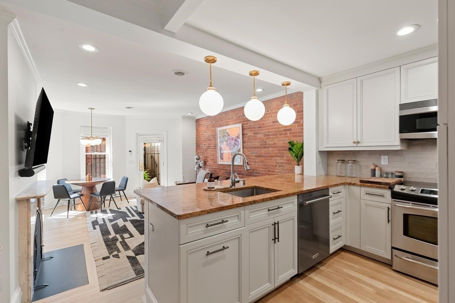 Condominium at 76 Marlborough Street # G6, Boston MA 02116, photo 5 of 25